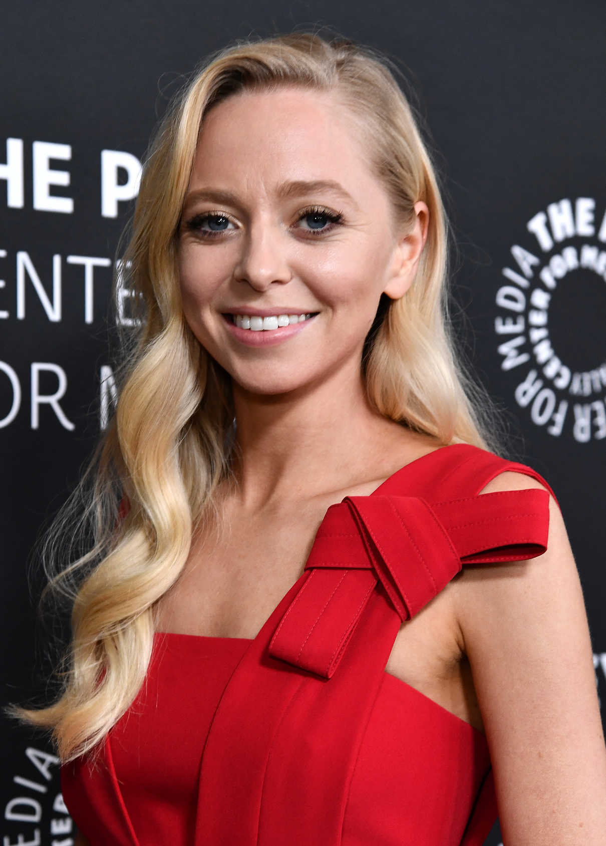 Portia Doubleday at the Paley Women in TV Gala in Los Angeles 10/12/2017-5