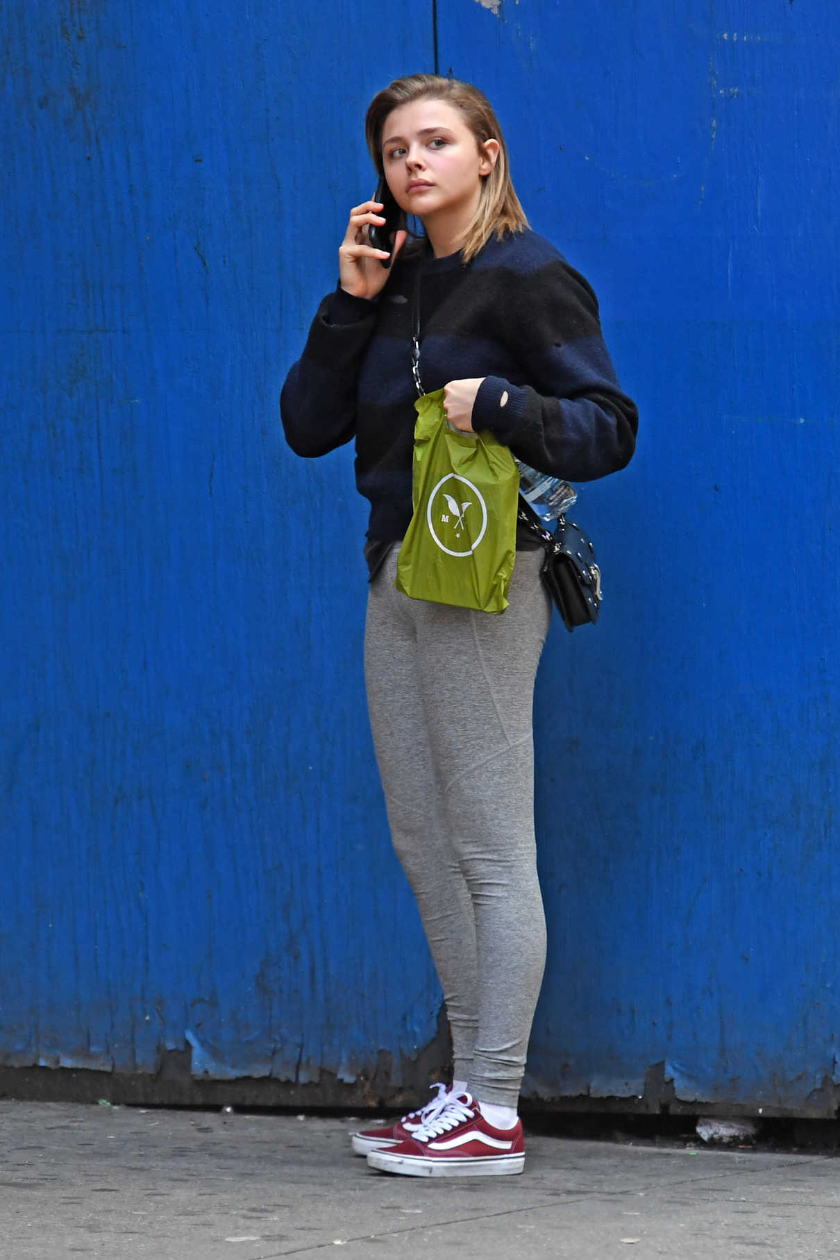 Chloe Moretz Was Seen Out in NYC 11/08/2017-3