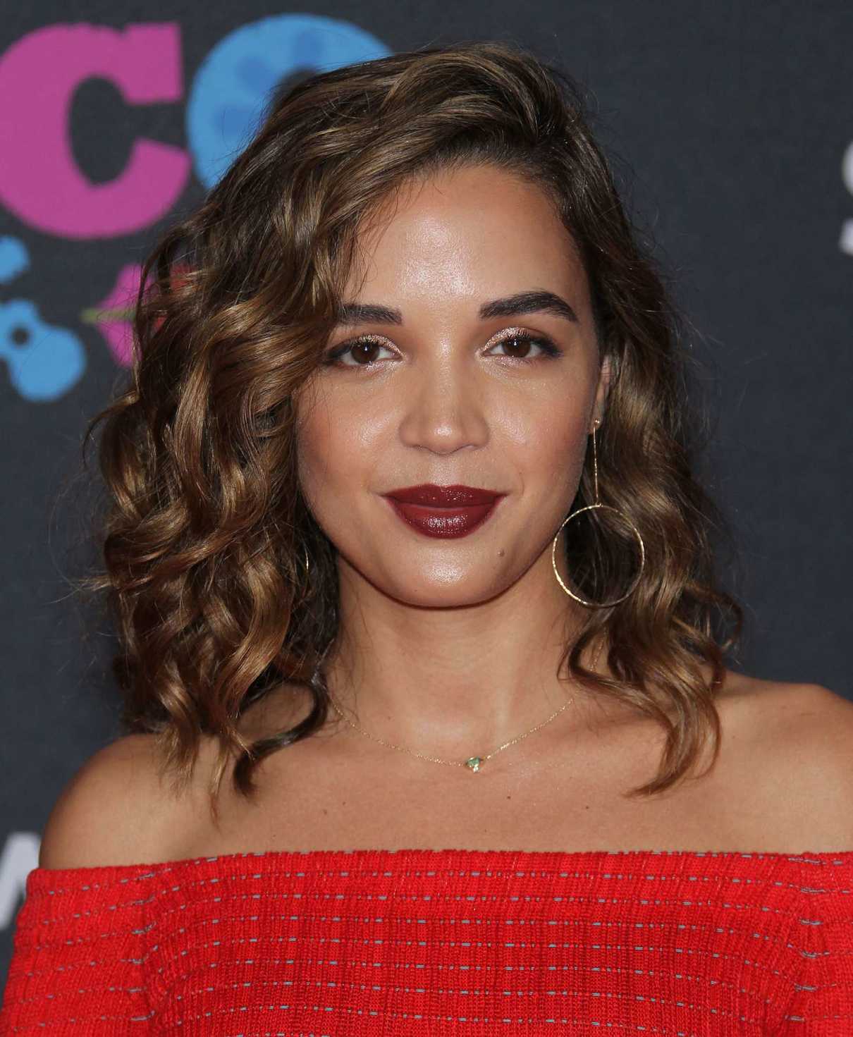 Georgie Flores at the Coco Premiere in Los Angeles 11/08/2017-5