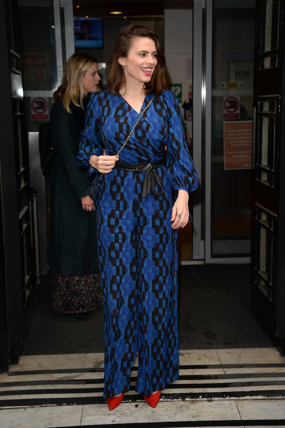 Hayley Atwell Arrives at BBC Radio 2 in London 11/10/2017-2