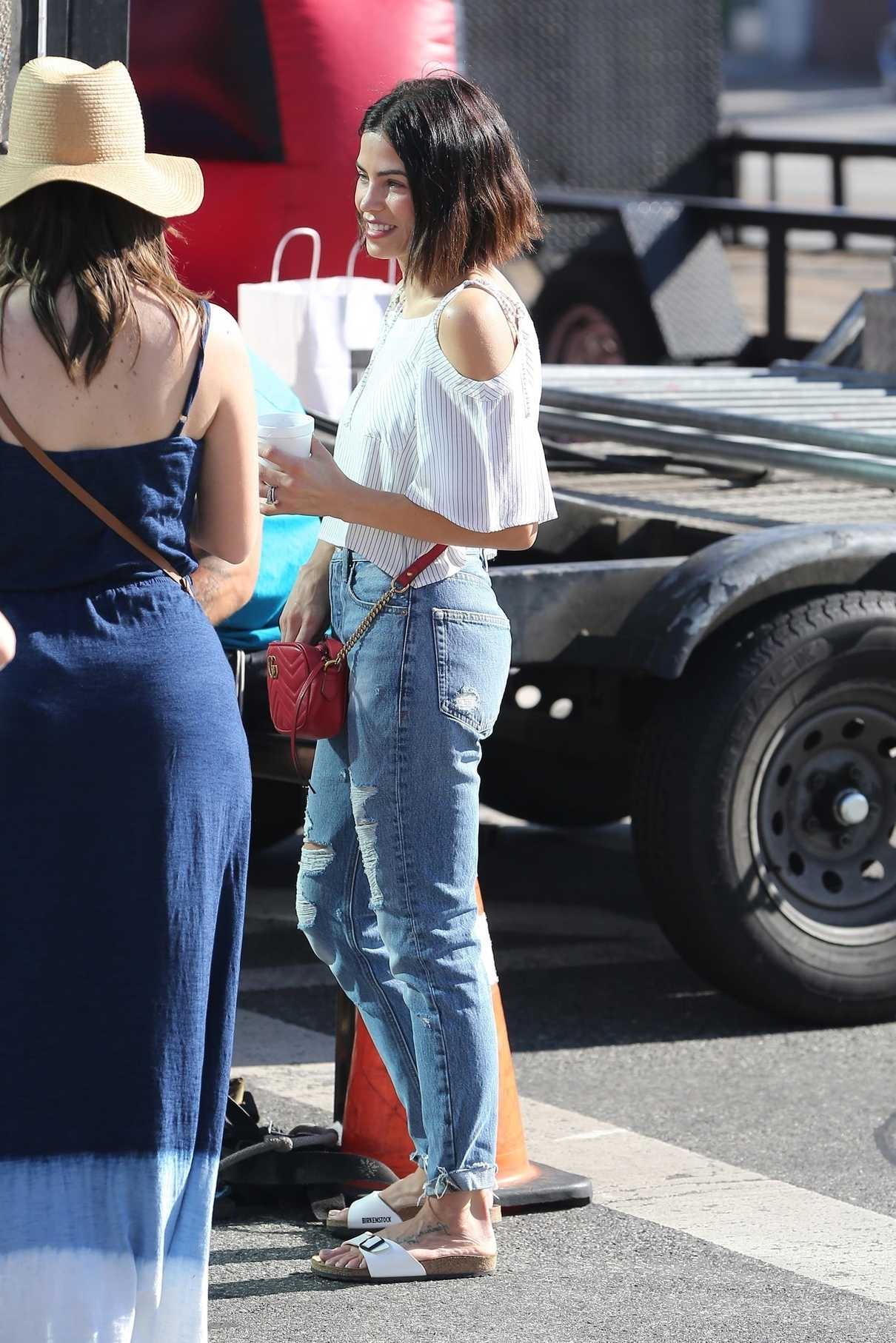 Jenna Dewan Was Seen at the Farmers Market in Studio City 11/26/2017-3