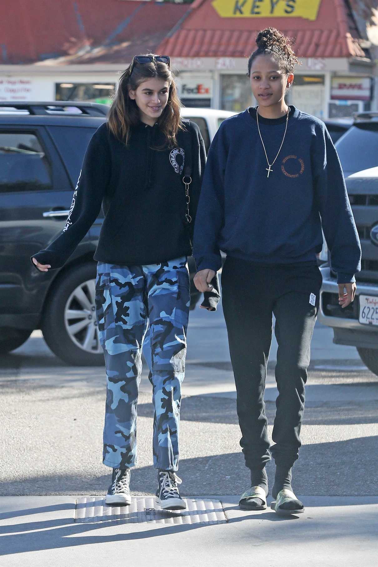 Kaia Gerber Was Seen Out With a Friend in Malibu 11/27/2017-3