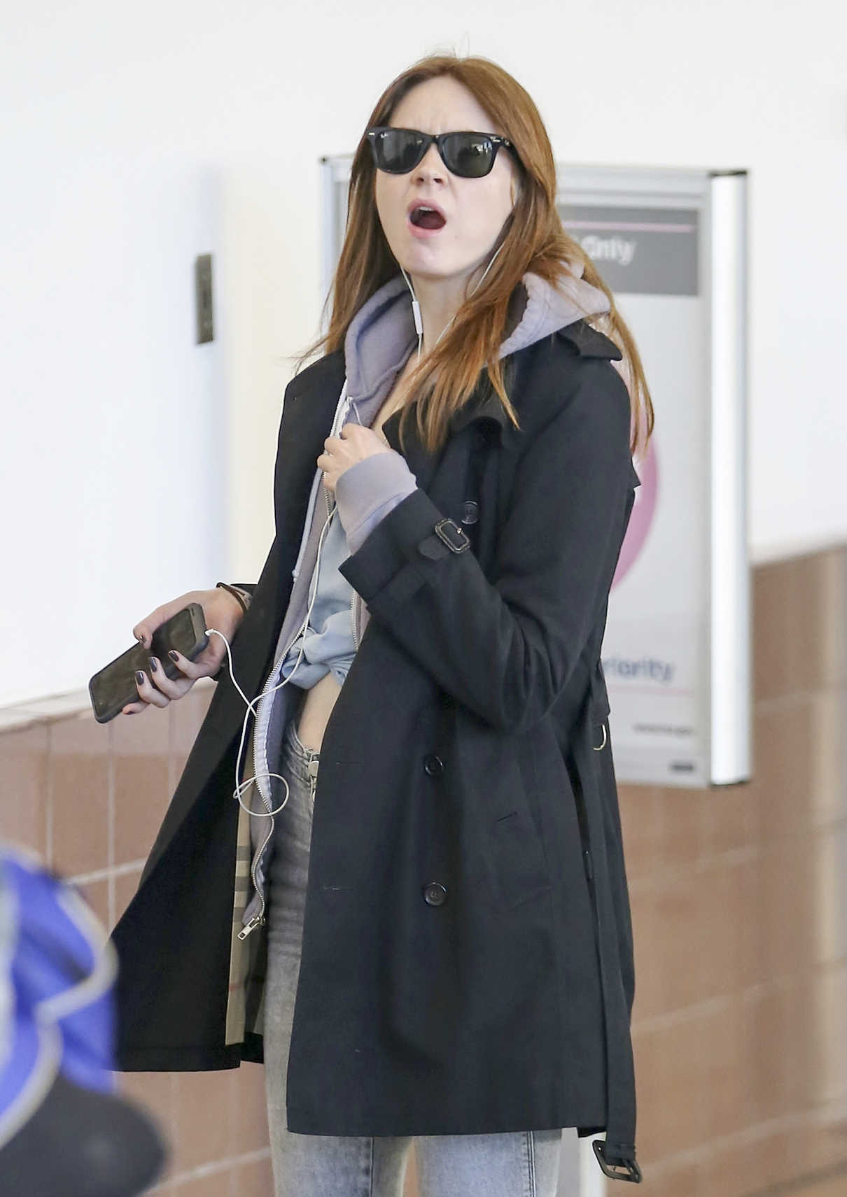 Karen Gillan Was Spotted at LAX Airport in LA 11/22/2017-5