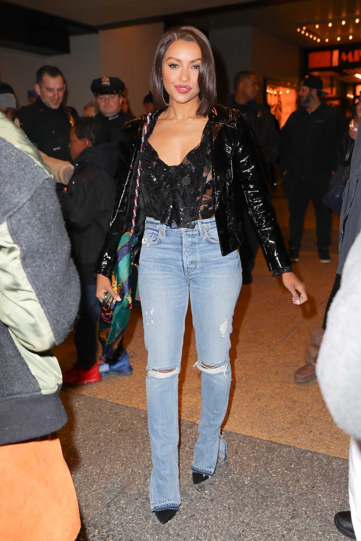 Kat Graham Leaves the MTV TRL Studios in New York City 11/22/2017-2