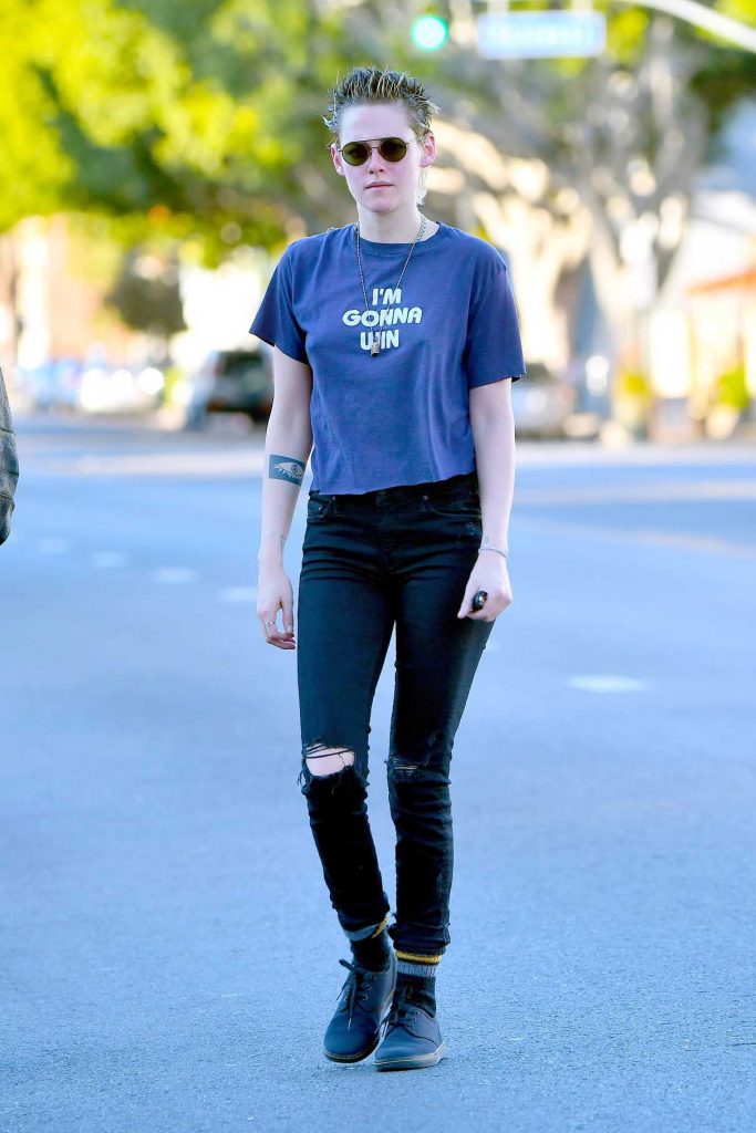 Kristen Stewart Was Seen Out in Los Angeles 11/06/2017-1