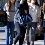 Michelle Trachtenberg Out for Lunch in Beverly Hills 11/06/2017