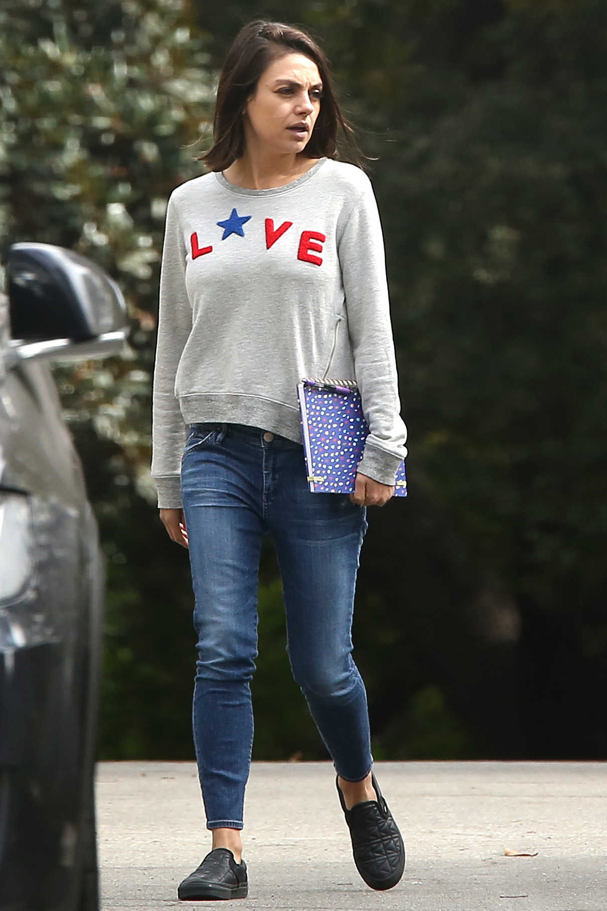 Mila Kunis Was Seen in a Love Sweatshirt Out in LA 11/10/2017-3