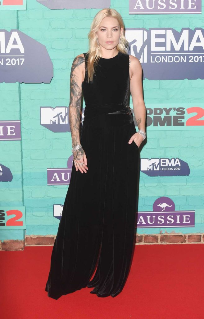 Skylar Grey at the 24th MTV Europe Music Awards in London 11/12/2017-1
