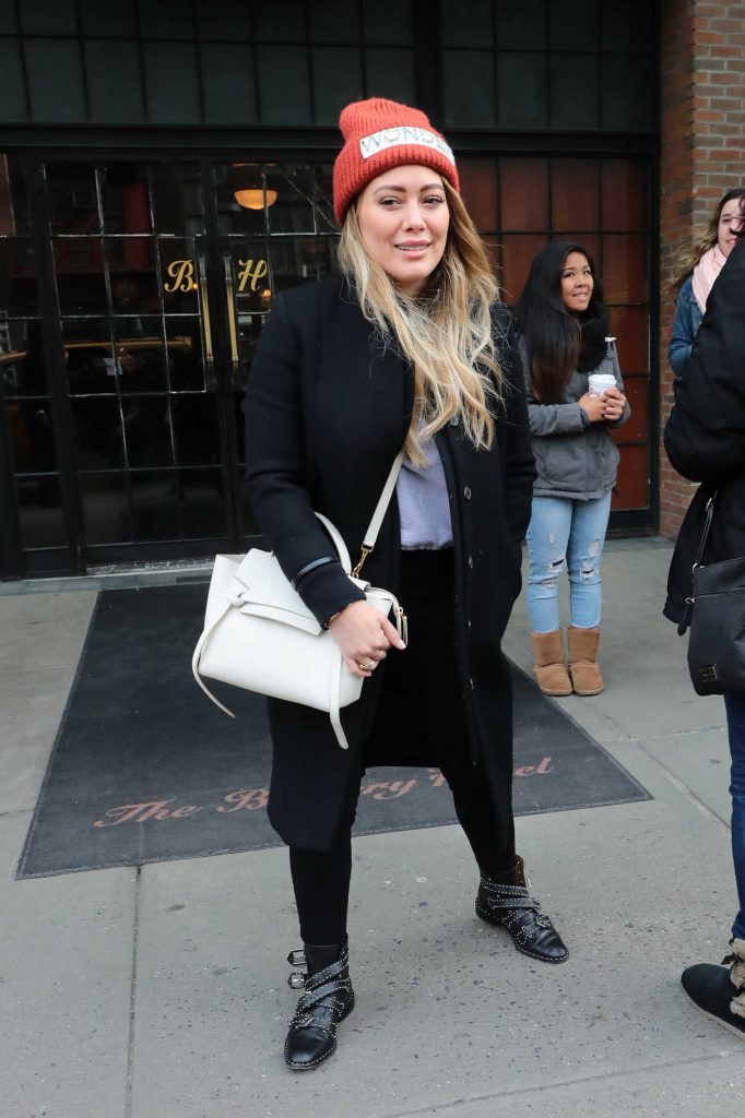 Hilary Duff Leaves Her Hotel in NYC 12/20/2017-1