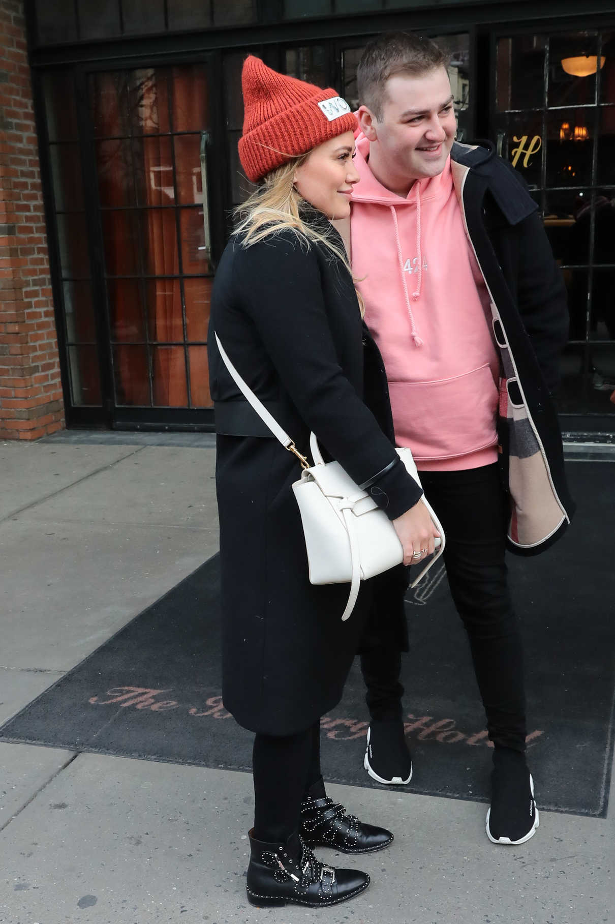 Hilary Duff Leaves Her Hotel in NYC 12/20/2017-2