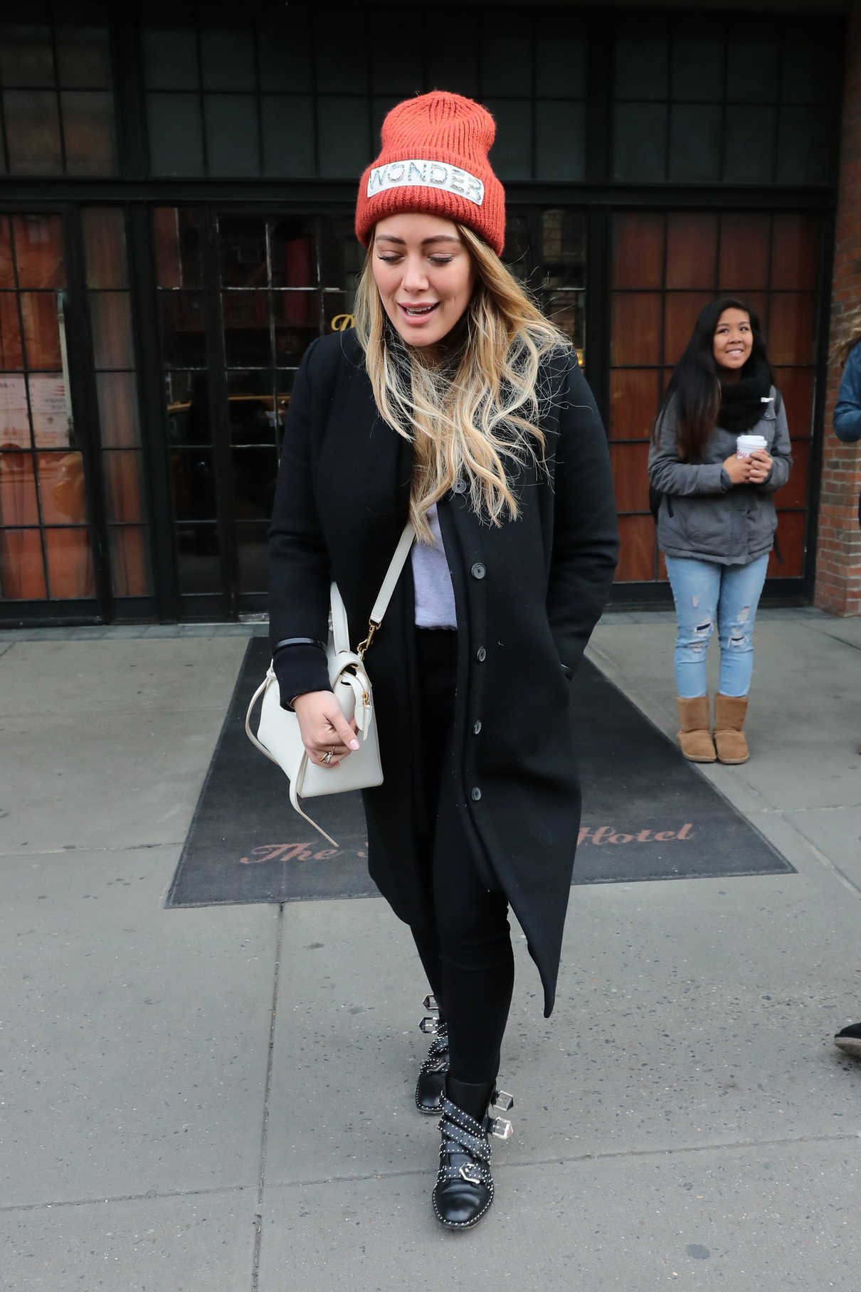 Hilary Duff Leaves Her Hotel in NYC 12/20/2017-3
