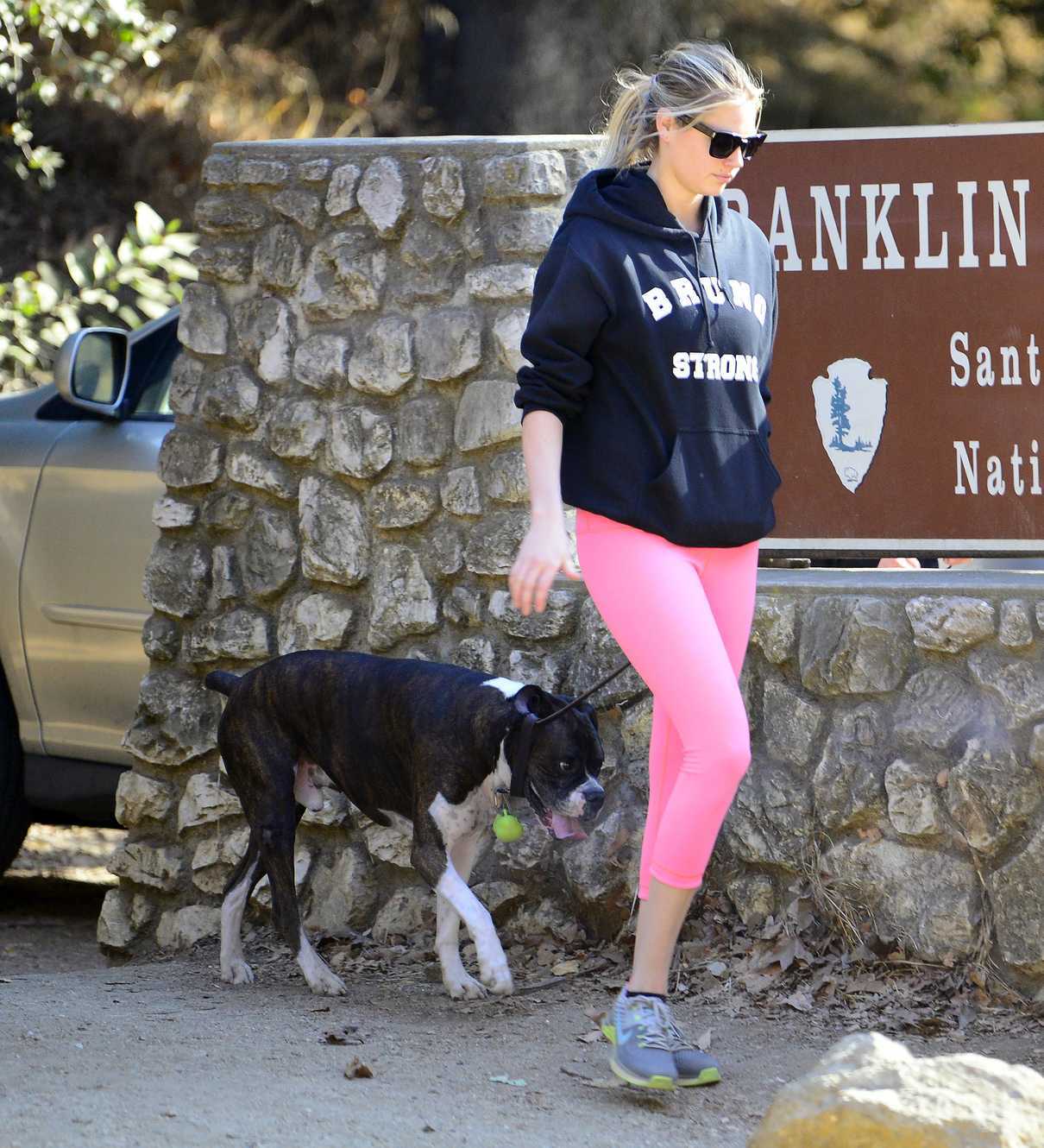 Kate Upton Out on a Hike with Her Dog in LA 12/19/2017-4