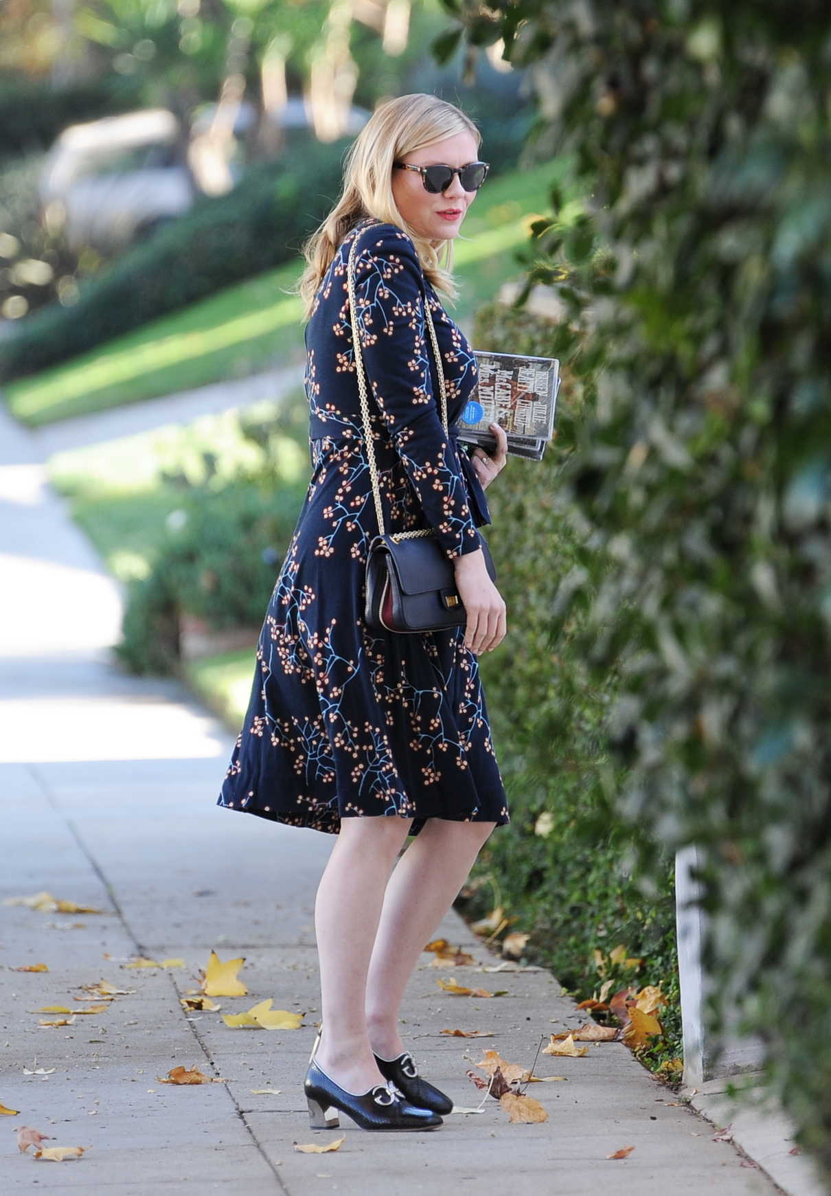 Kirsten Dunst Was Spotted Out in Los Angeles 12/13/2017-3