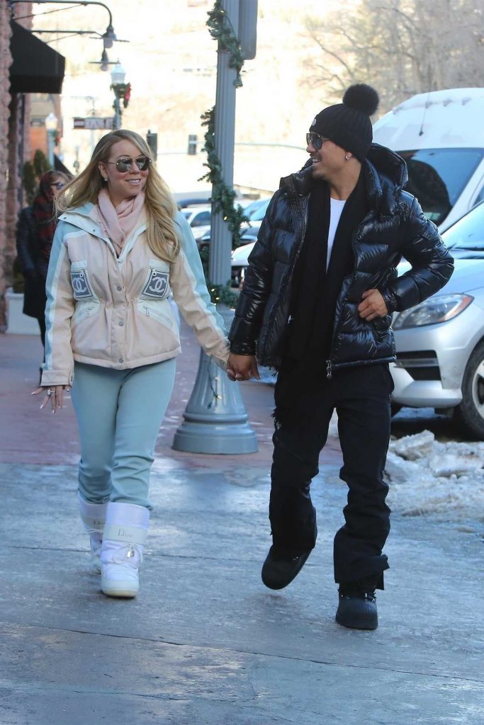 Mariah Carey Was Seen Out in Aspen 12/27/2017-1