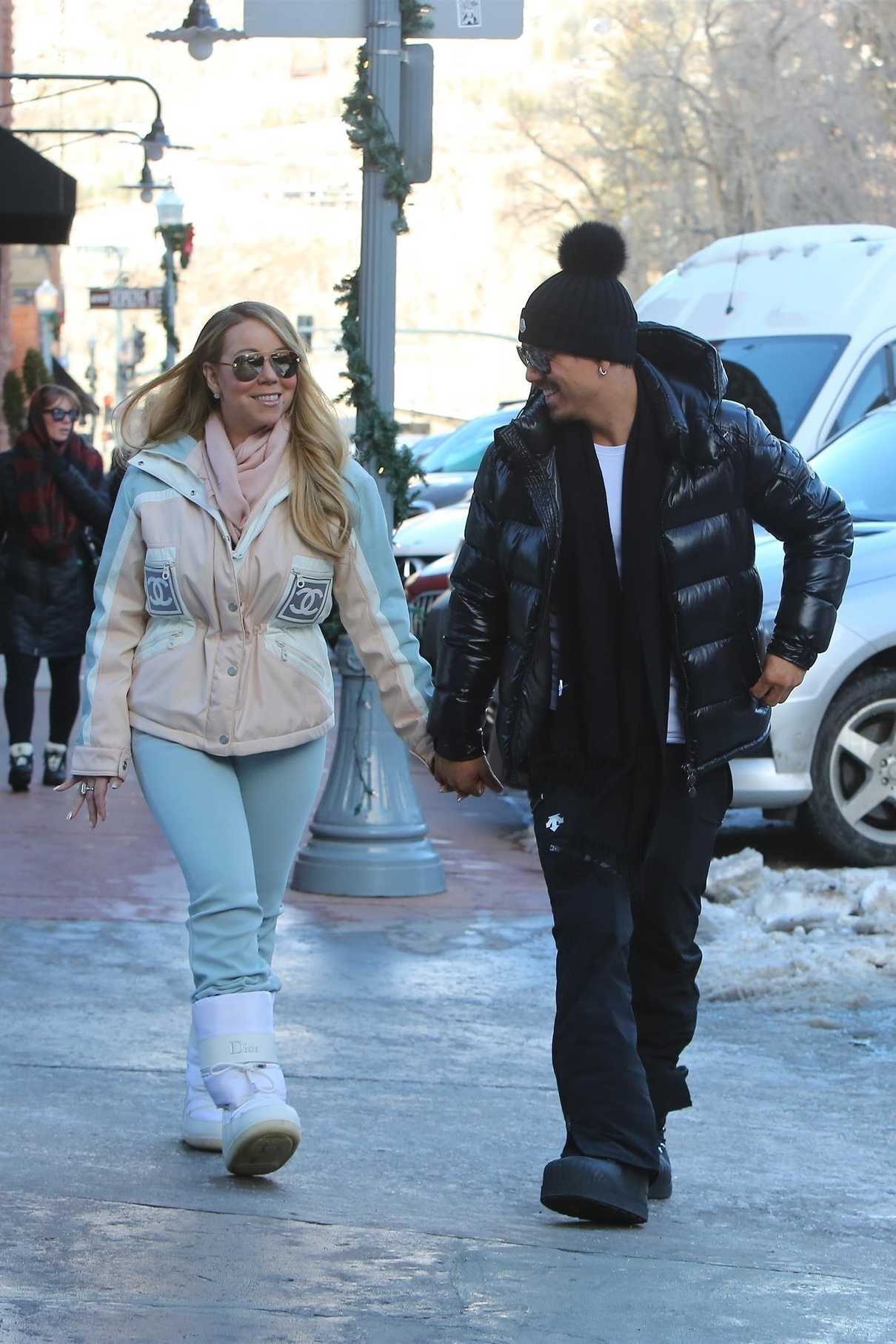 Mariah Carey Was Seen Out in Aspen 12/27/2017-2