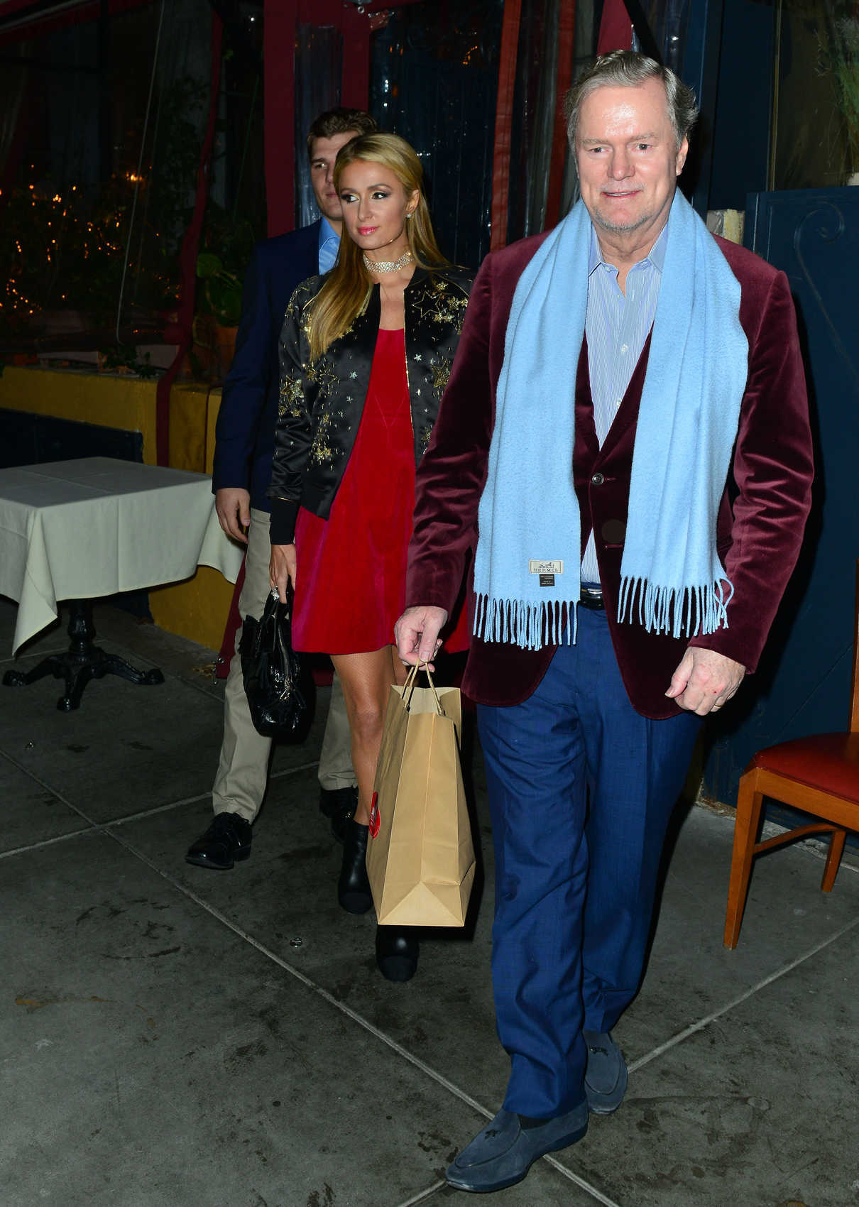 Paris Hilton Has Christmas Dinner at Il Piccolino in Beverly Hills 12/24/2017-4