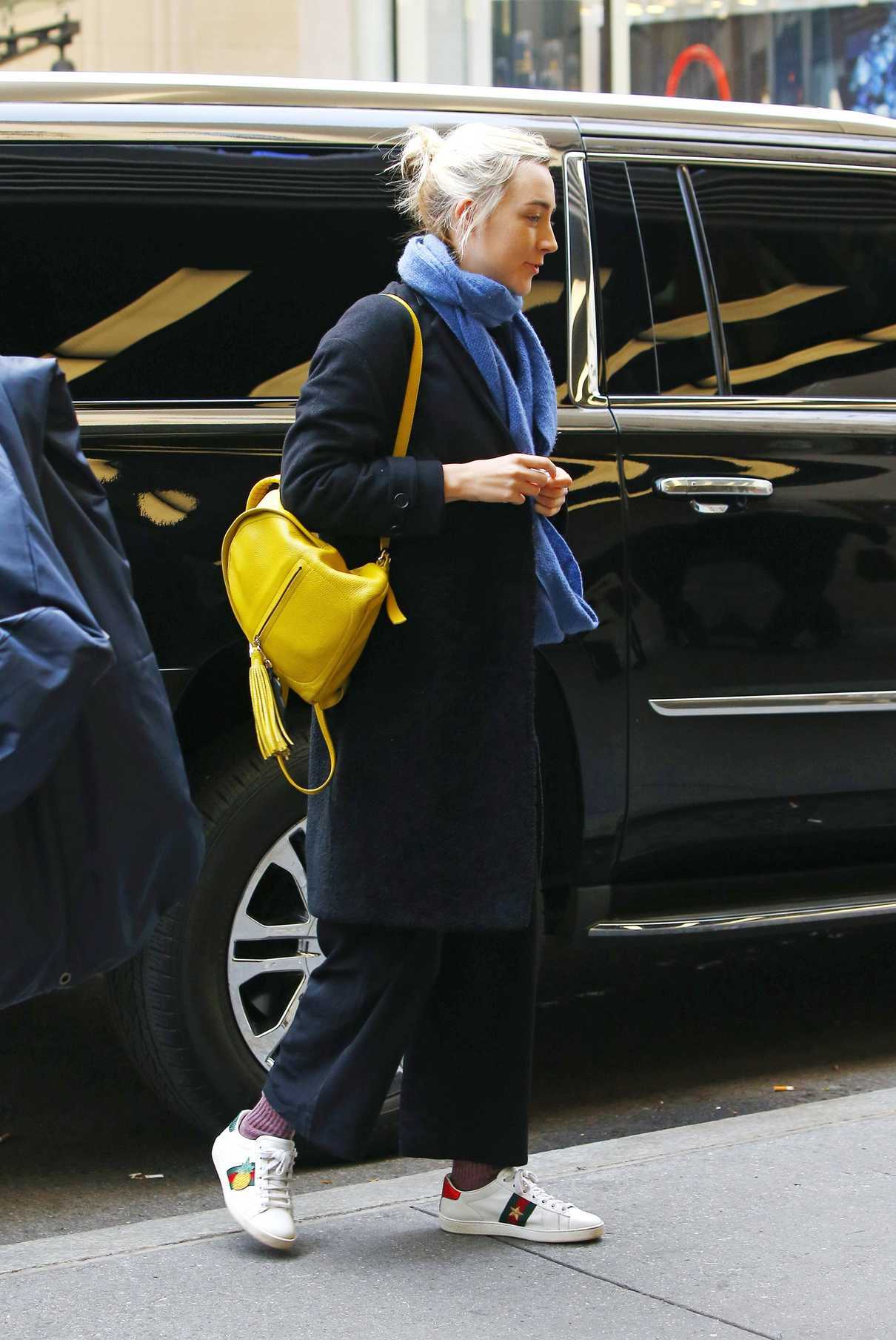 Saoirse Ronan Arrives for Saturday Night Live Rehearsals at 30 Rockfeller Center in New York City 12/01/2017-5