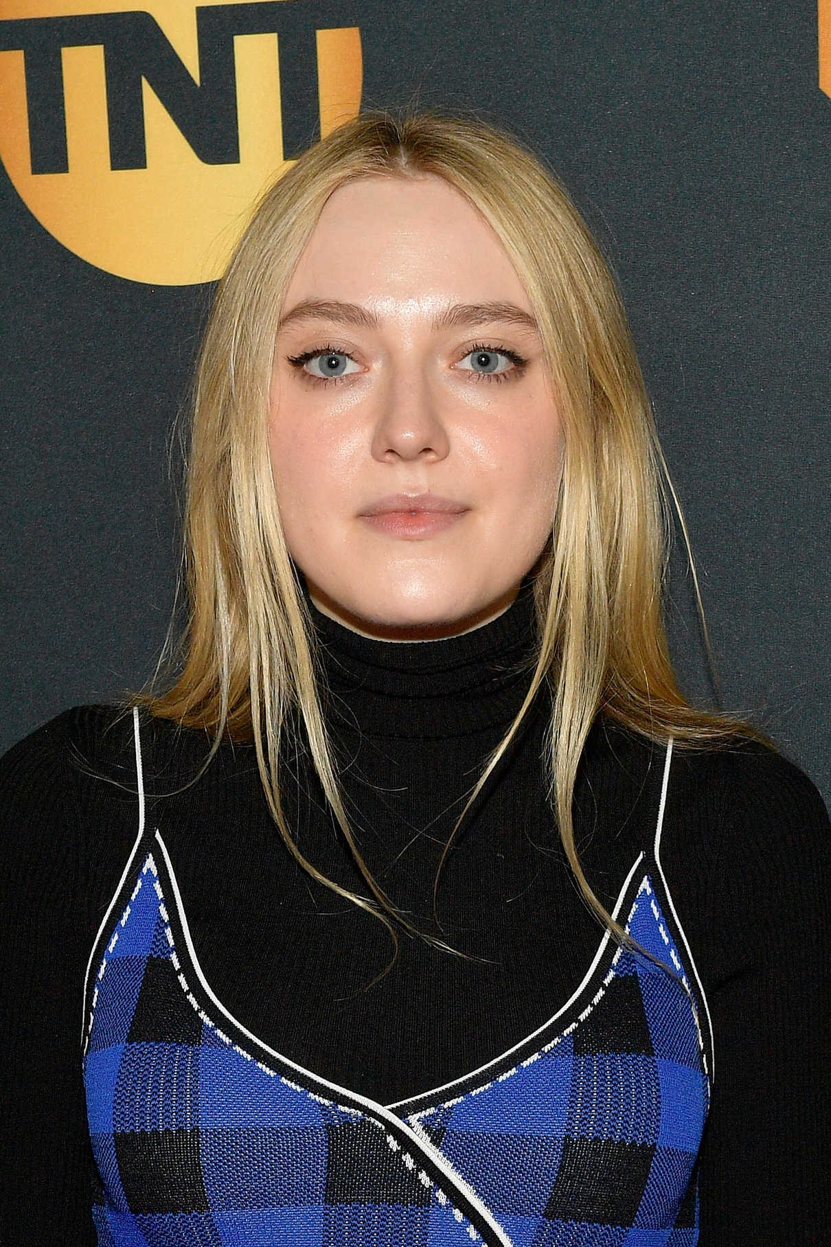 Dakota Fanning at the TNT And TBS Lodge During 2018 Sundance Film Festival in Park City 01/19/2018-5