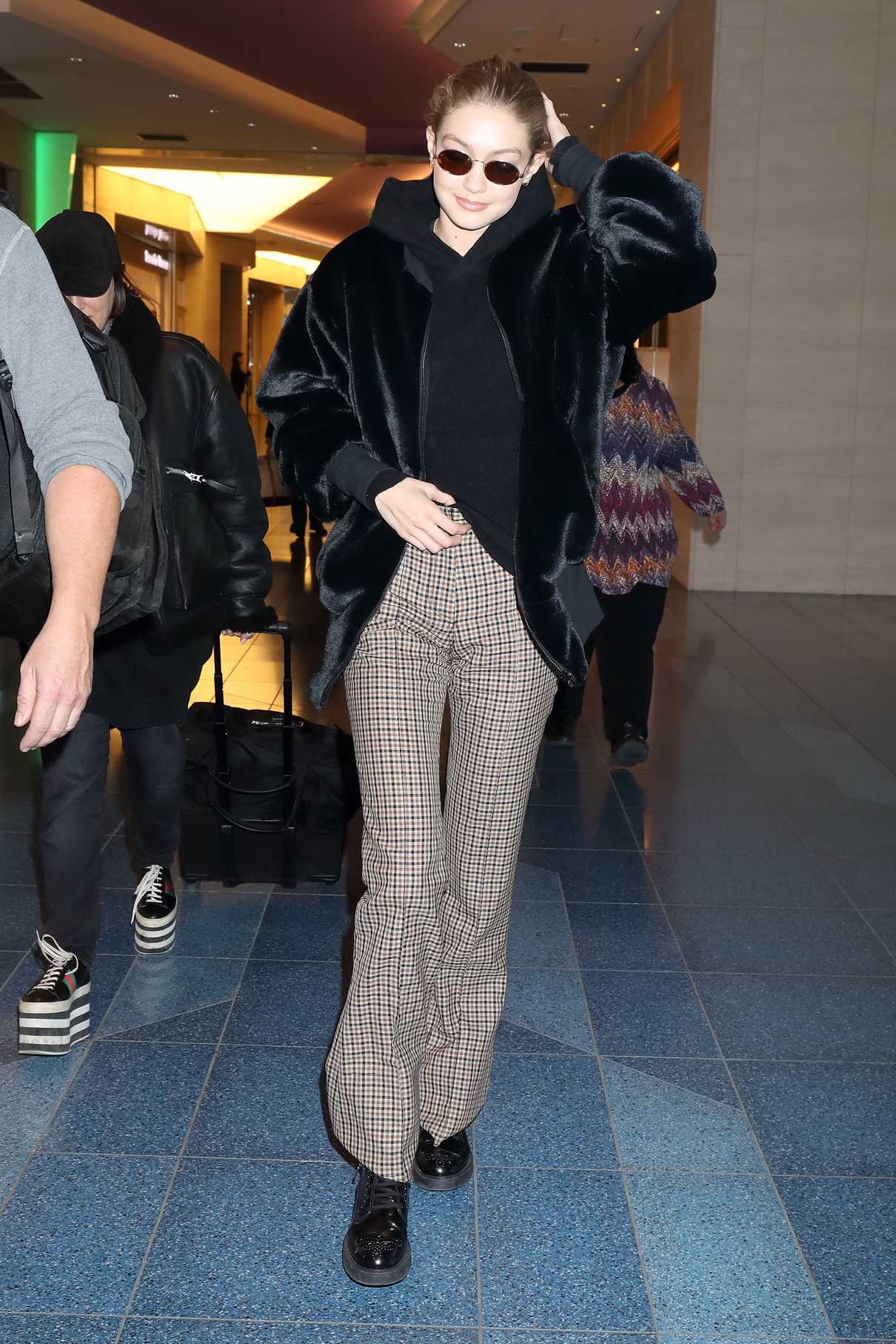Gigi Hadid Was Spotted at Haneda International Airport in Tokyo 01/26/2018-2