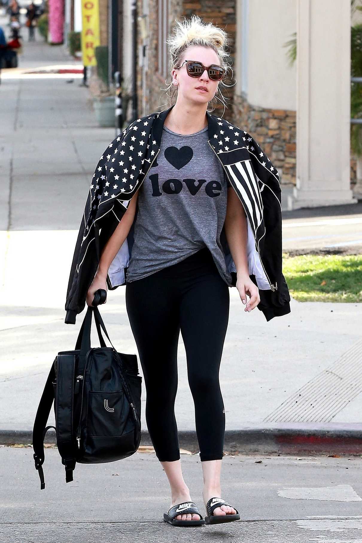 Kaley Cuoco Leaves a Yoga Class in Studio City 01/24/2018-2