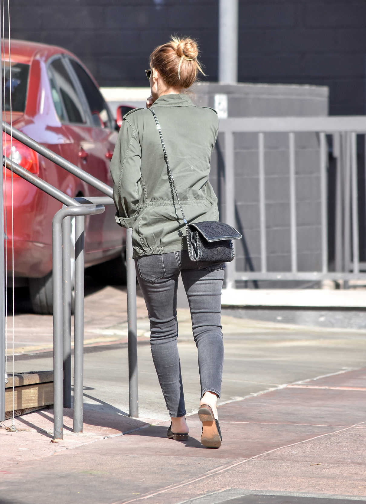 Kate Mara Was Seen Out in Los Angeles 01/29/2018-5
