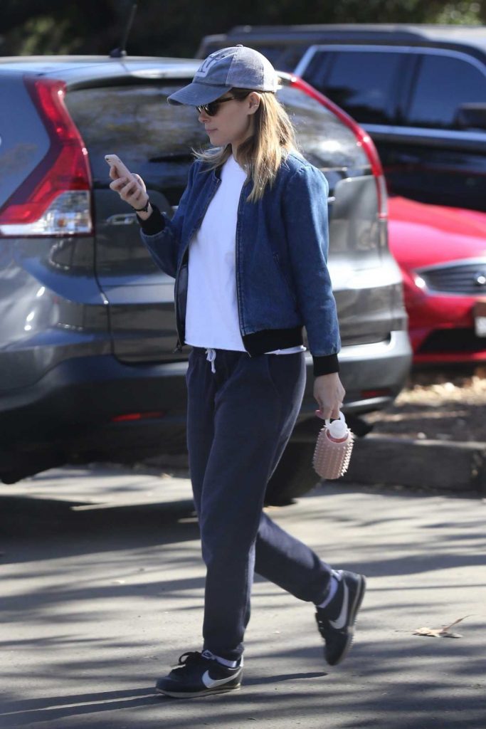 Kate Mara Was Spotted Out in Beverly Hills 01/23/2018-1
