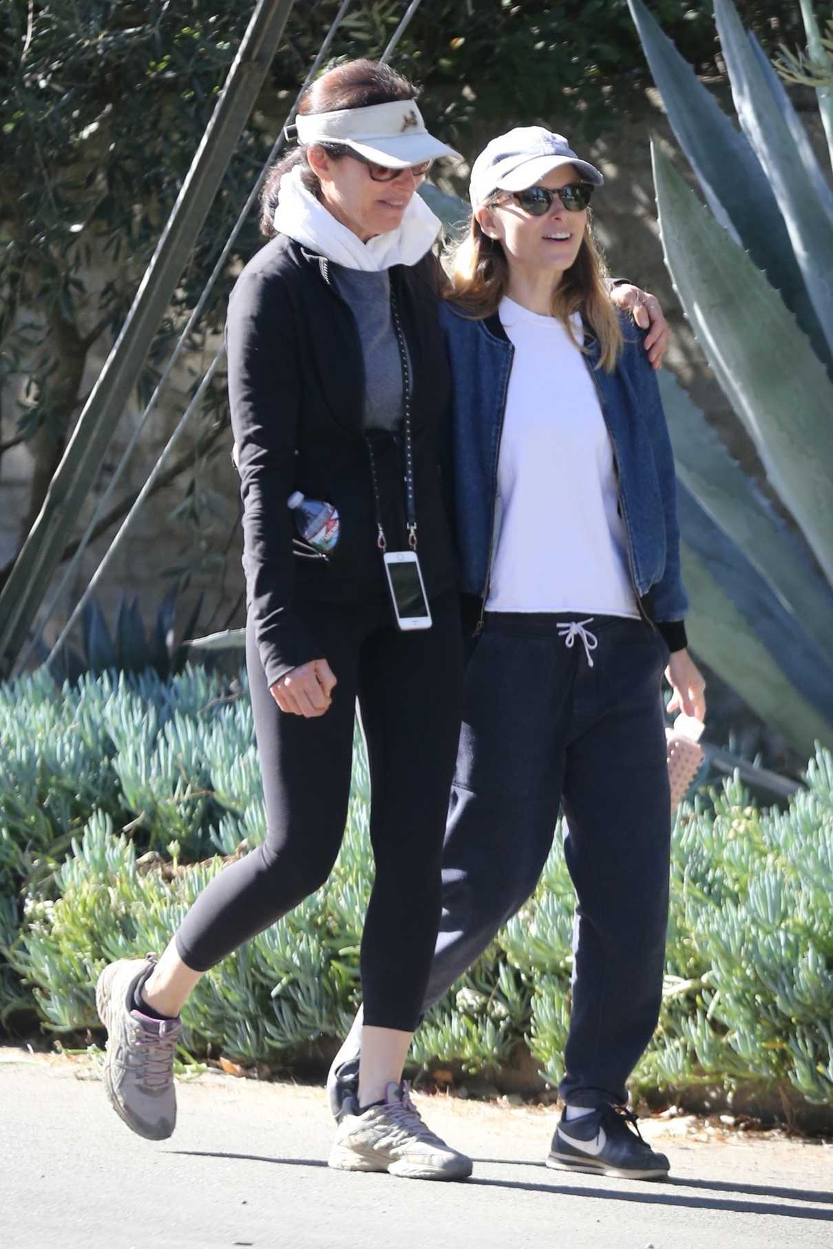 Kate Mara Was Spotted Out in Beverly Hills 01/23/2018-5