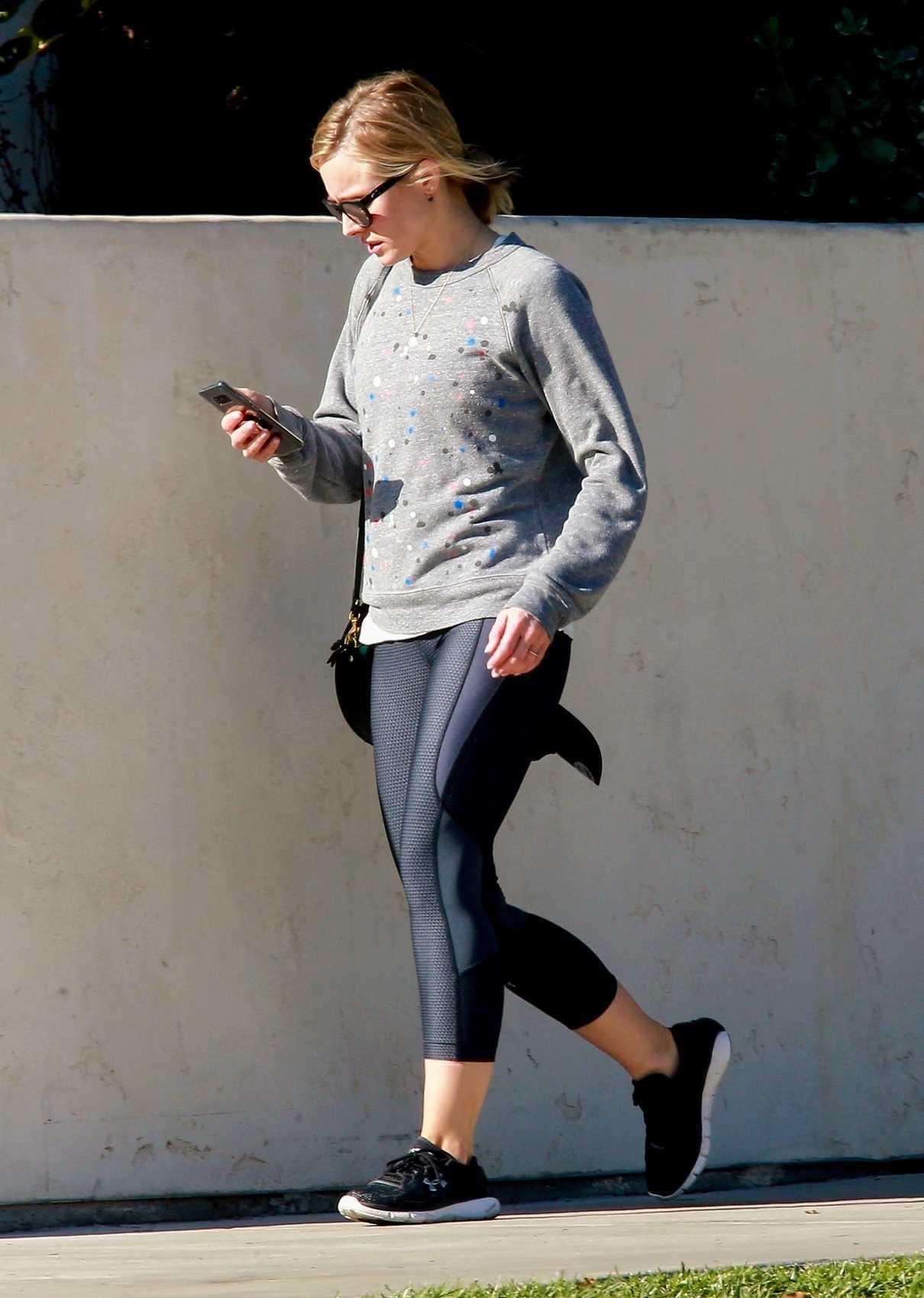 Kristen Bell Was Spotted Out in Los Feliz 01/26/2018-4