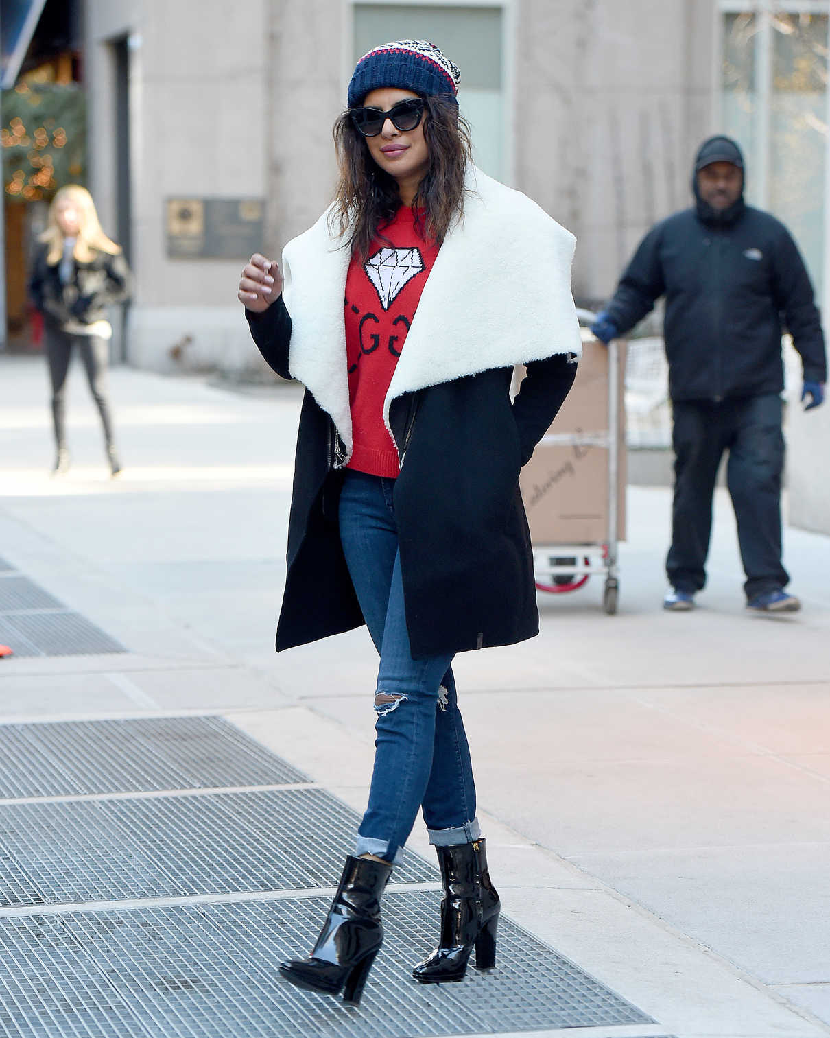 Priyanka Chopra Was Seen Out in NYC 01/25/2018-5