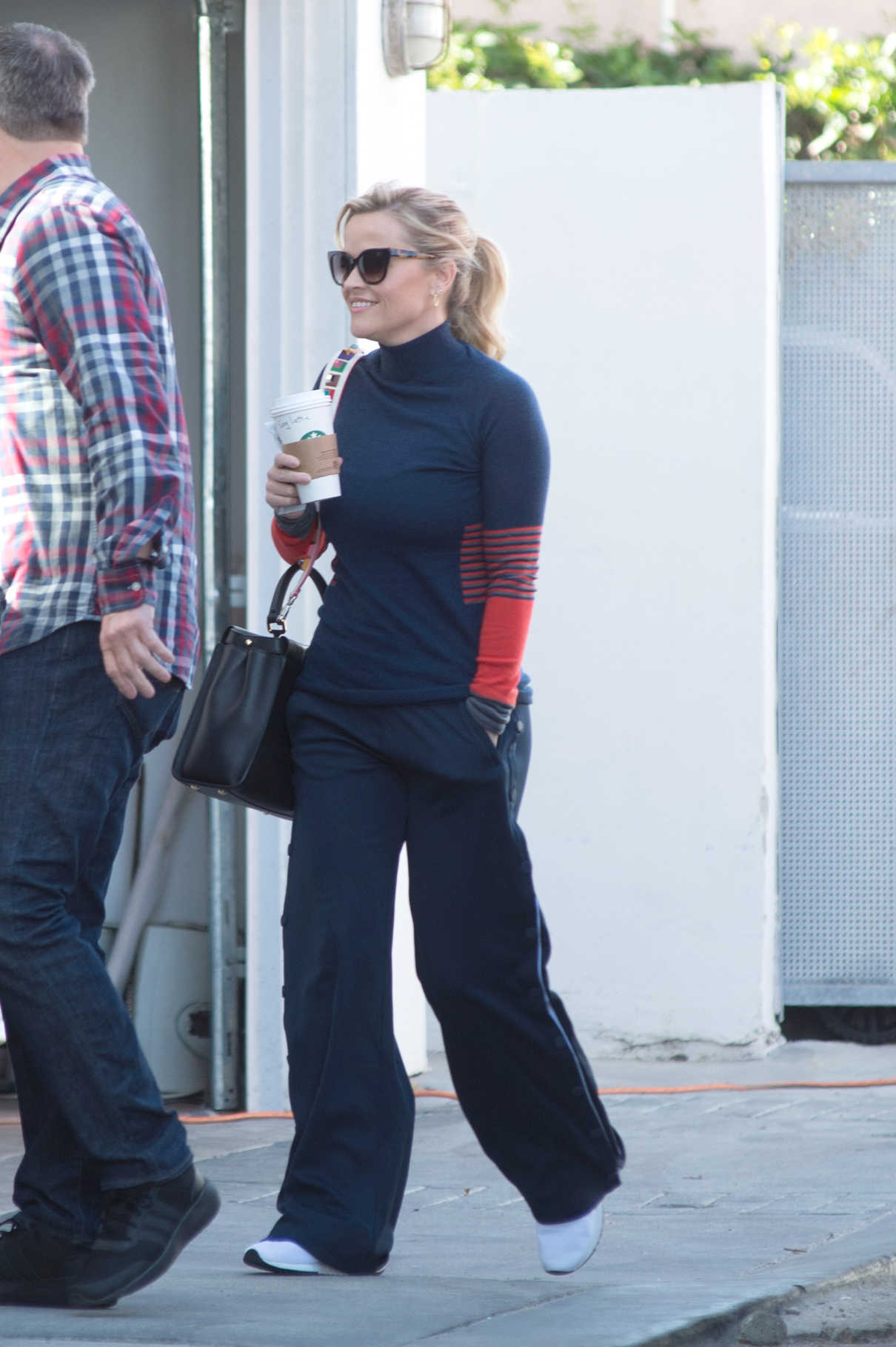 Reese Witherspoon Heads to a Studio in LA 01/24/2018-3