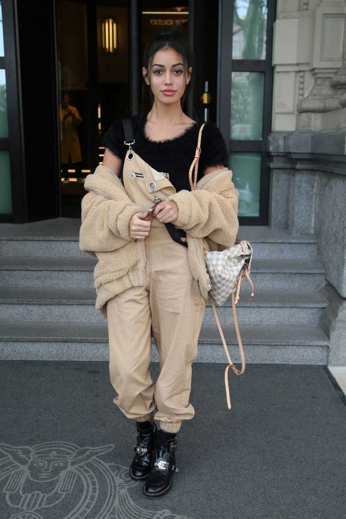 Cindy Kimberly Arrives at Her Hotel in Milan 02/25/2018-1
