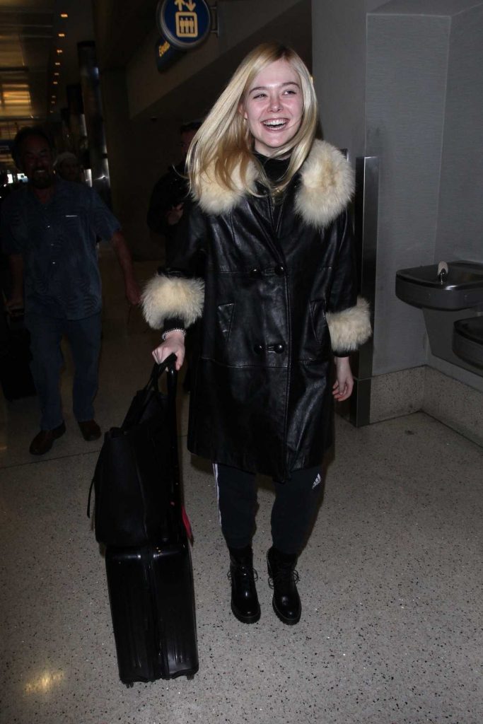 Elle Fanning Arrives at LAX Airport in LA 02/13/2018-1