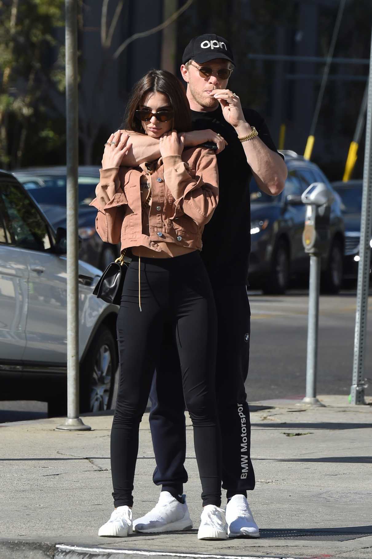 Emily Ratajkowski Was Spotted Out in Los Feliz 02/13/2018-3