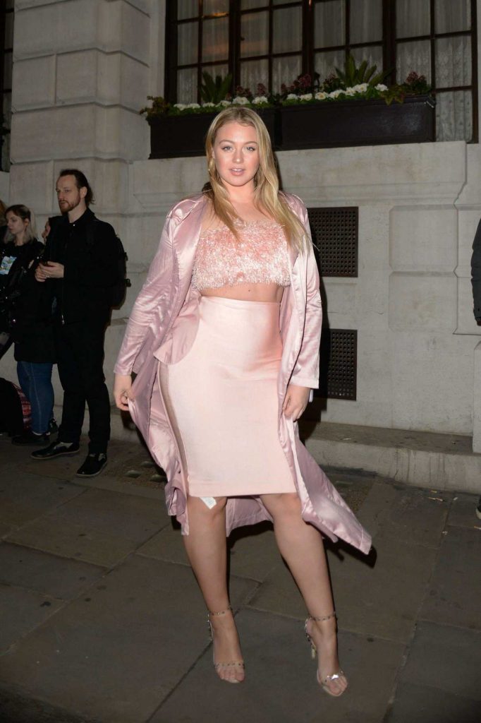 Iskra Lawrence Attends Wonderland Magazine x MTV Party During London Fashion Week in London 02/16/2018-5