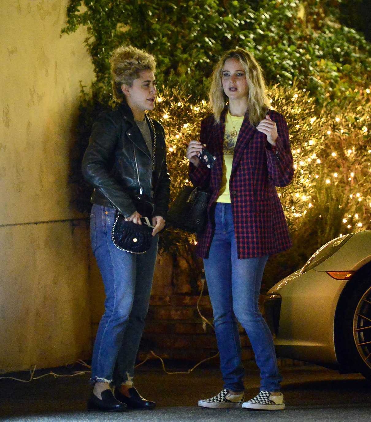 Jennifer Lawrence Night Out with a Friend in Los Angeles 02/11/2018-4