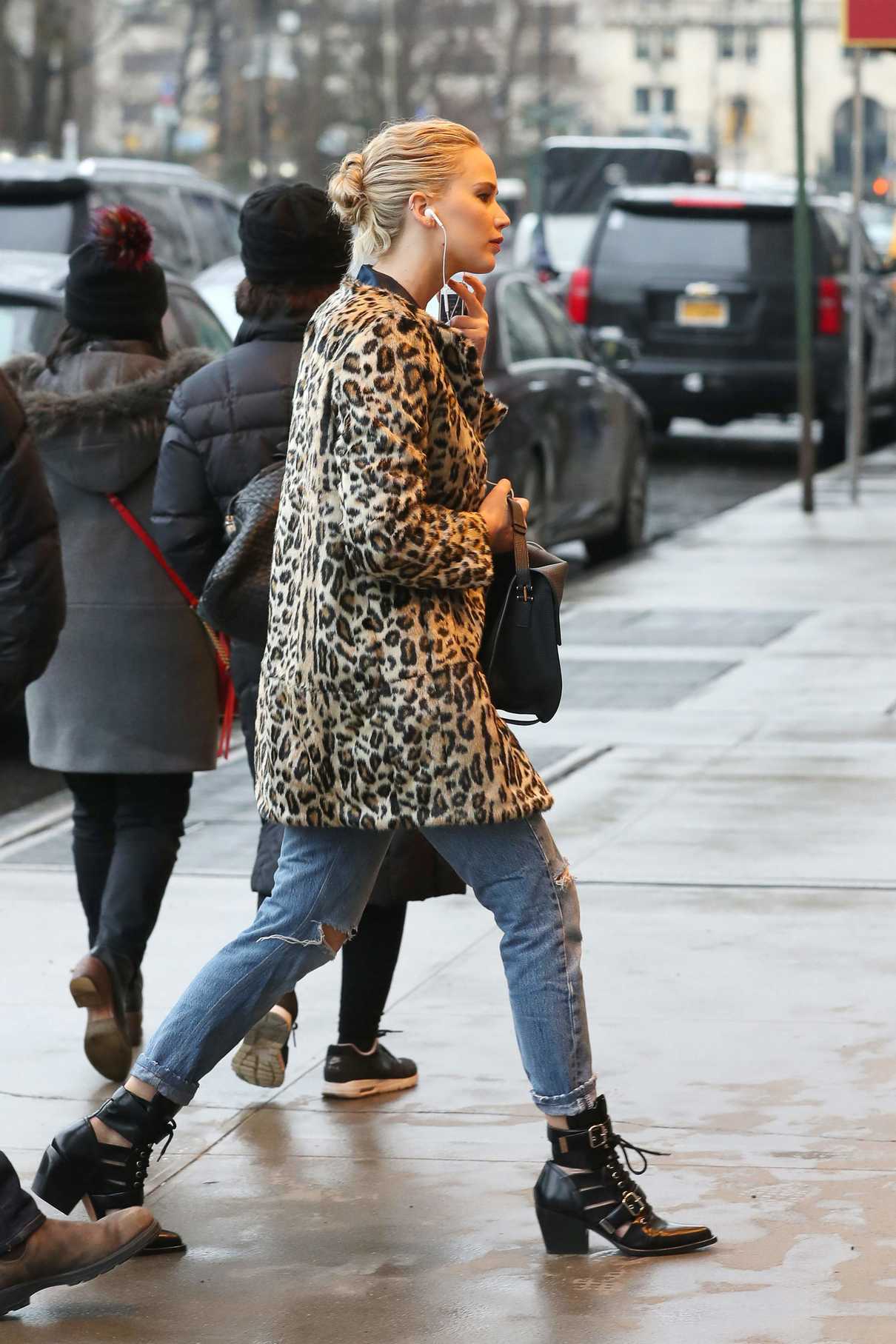 Jennifer Lawrence Was Seen Out in New York City 02/23/2018-3