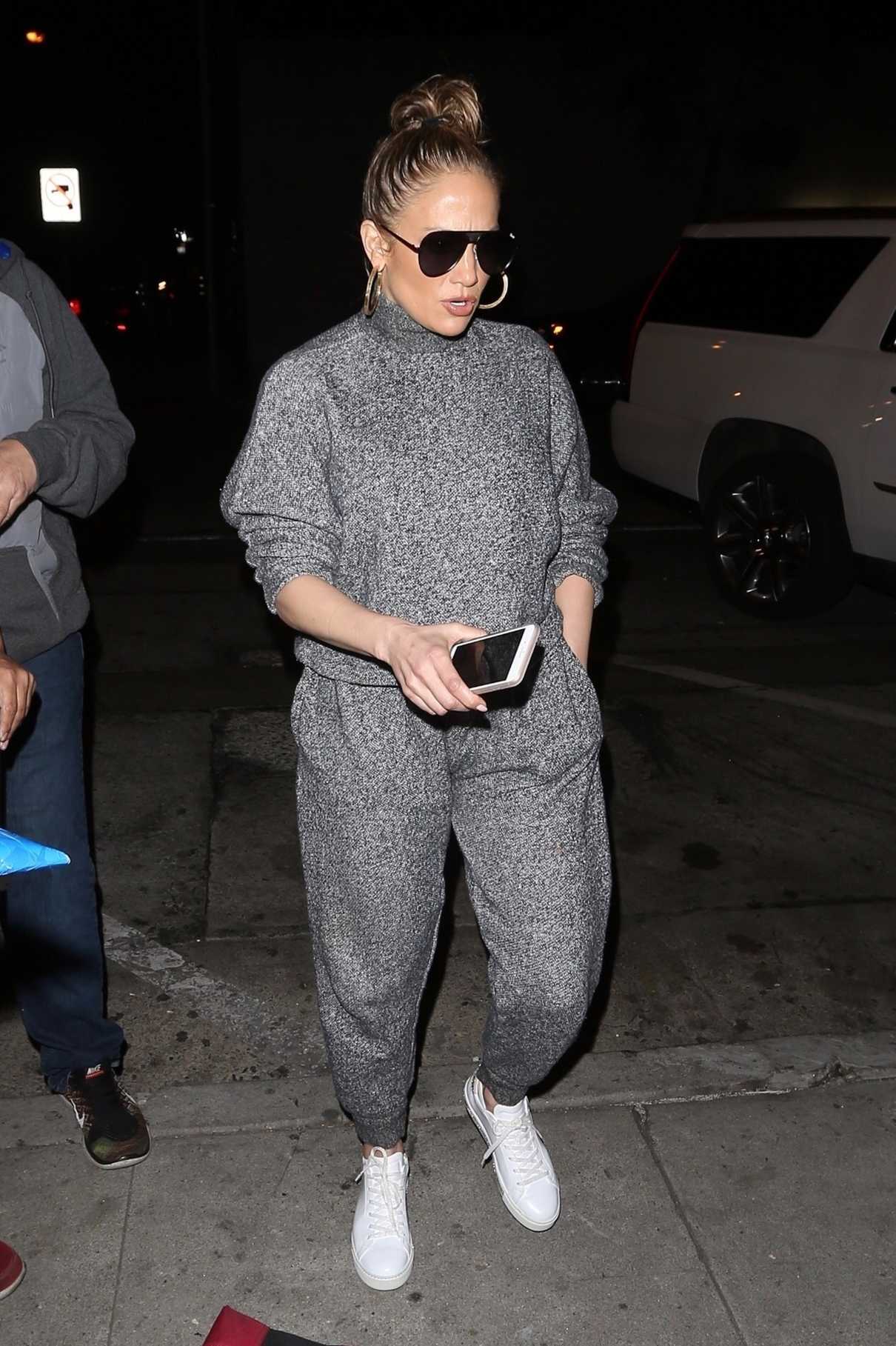 Jennifer Lopez Arrives at Craig's Restaurant in West Hollywood 02/01/2018-2