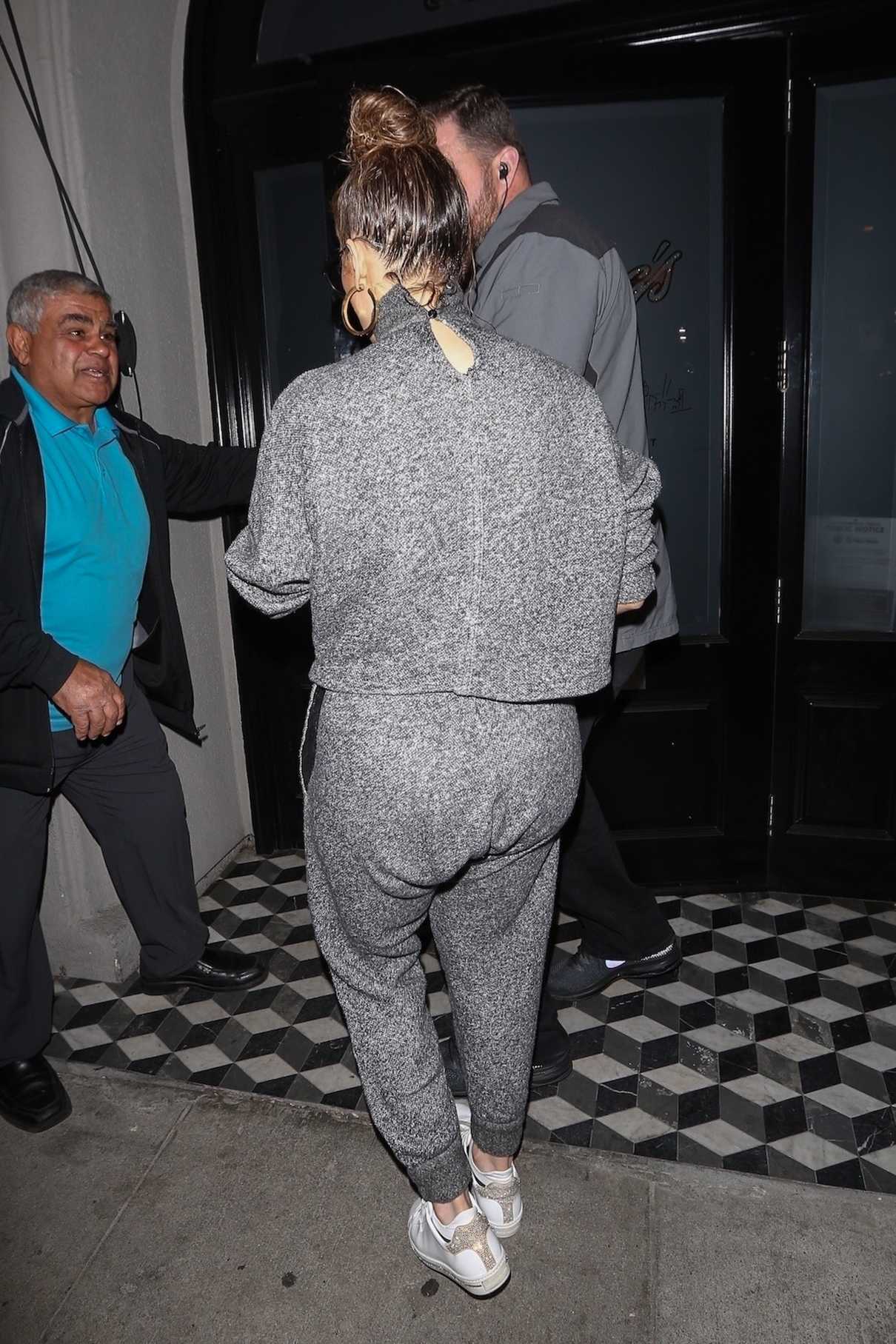 Jennifer Lopez Arrives at Craig's Restaurant in West Hollywood 02/01/2018-5