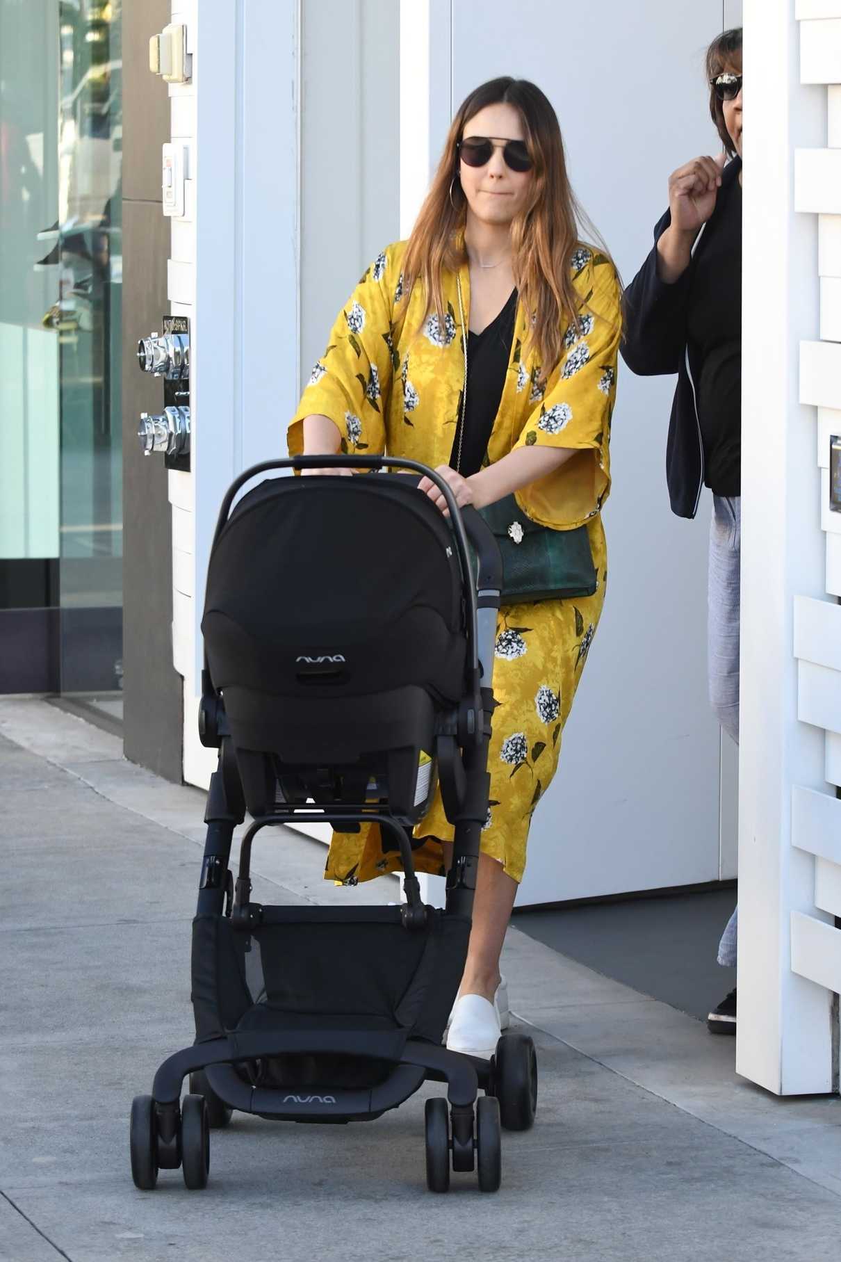 Jessica Alba Out Shopping in Beverly Hills 02/08/2018-3
