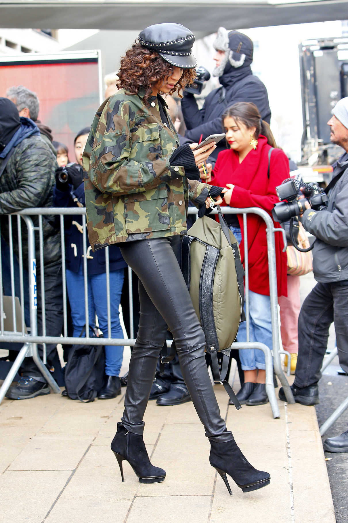 Joan Smalls Leaves the Michael Kors Show During New York Fashion Week in New York City 02/14/2018-4