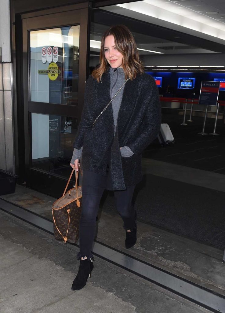 Katharine McPhee at LAX Airport in Los Angeles 02/19/2018-1