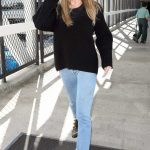 LeAnn Rimes Was Spotted at LAX Airport in Los Angeles 02/20/2018