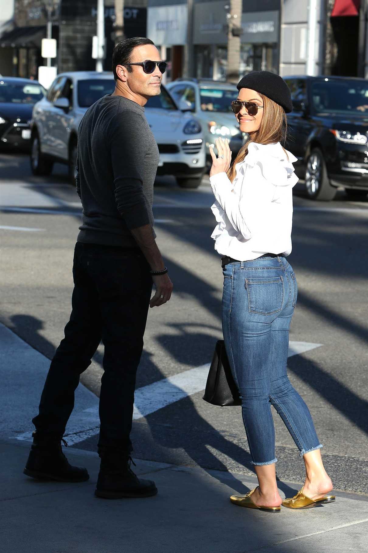 Maria Menounos Was Spotted Out in Beverly Hills 02/07/2018-5