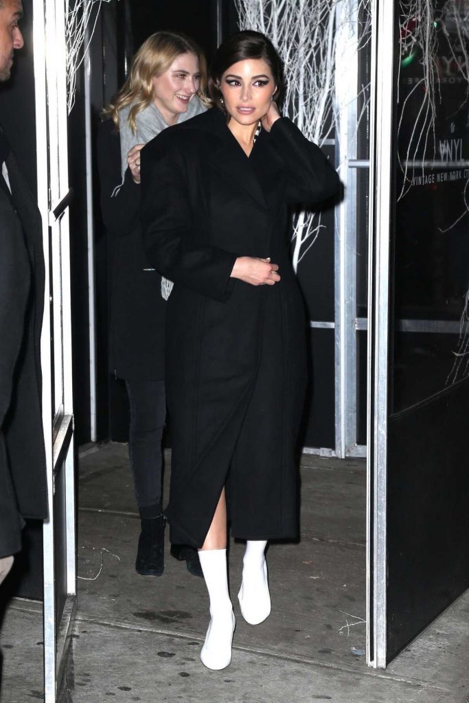 Olivia Culpo Leaves the VNYL Restaurant in New York City 02/06/2018-1