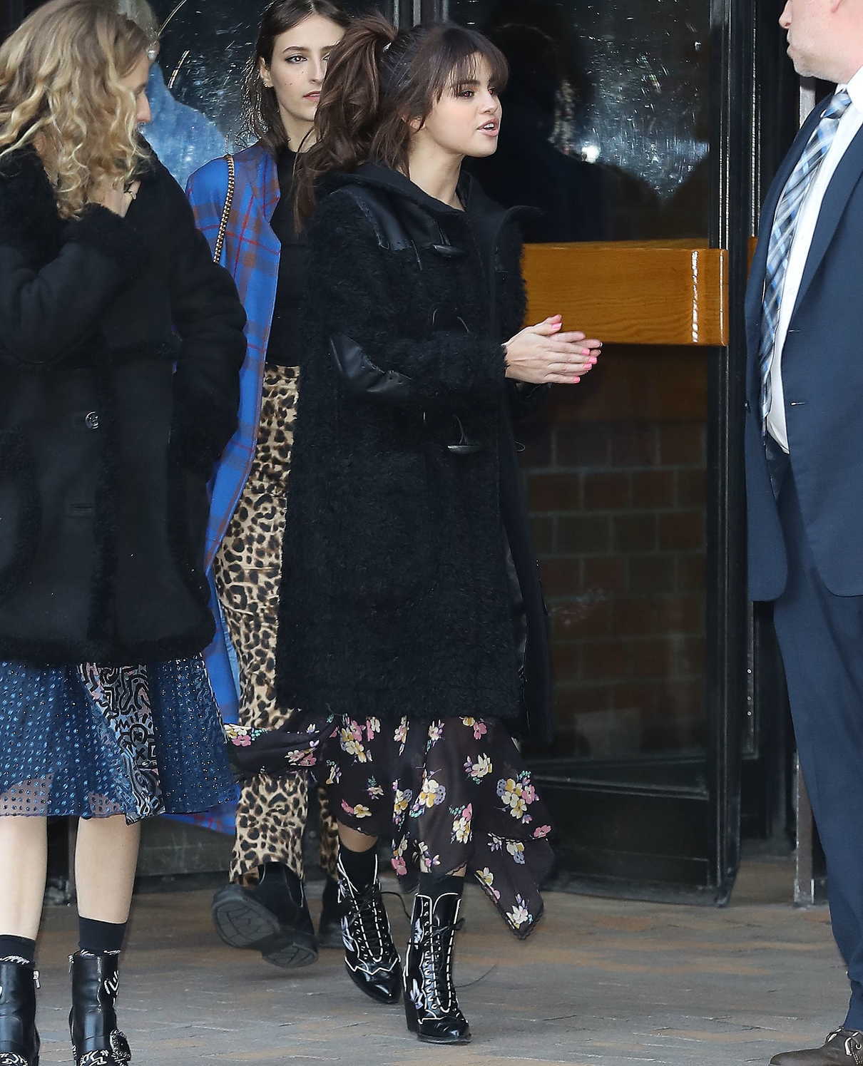 Selena Gomez Leaves Her Friends Apartment in New York 02/13/2018-3