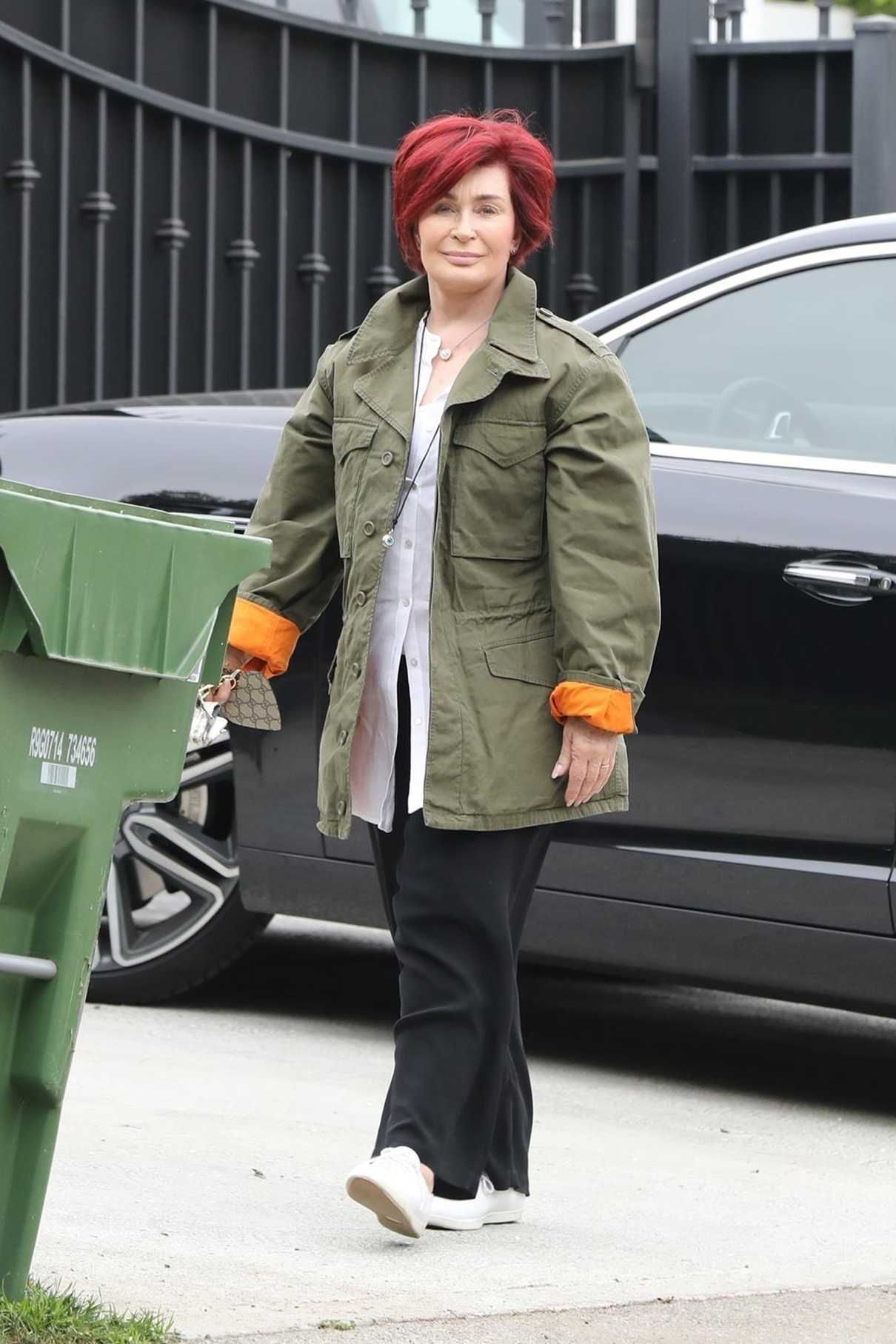 Sharon Osbourne Was Spotted Out in Los Angeles 02/10/2018-5