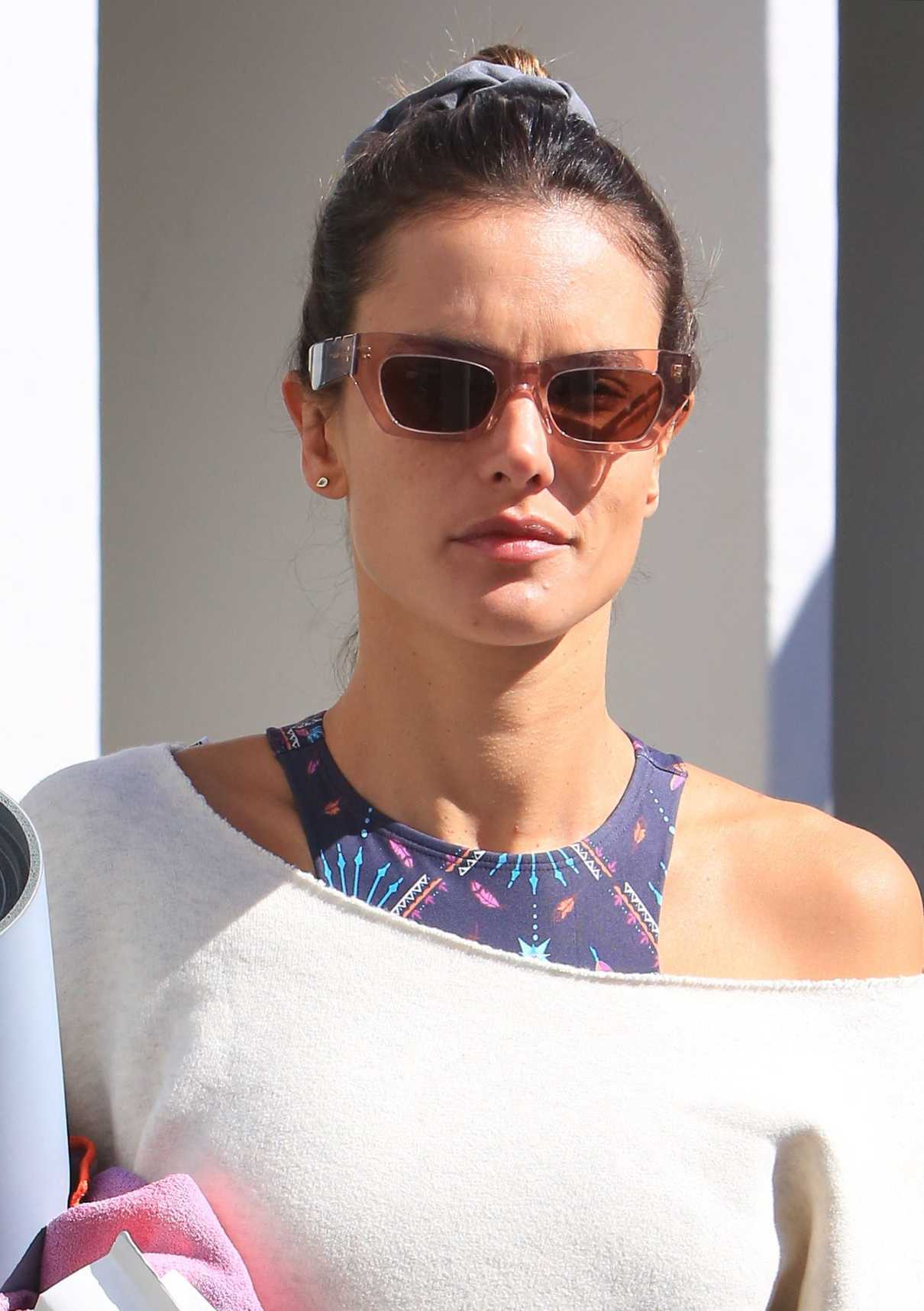 Alessandra Ambrosio Out for Yoga in Brentwood 03/17/2018-5