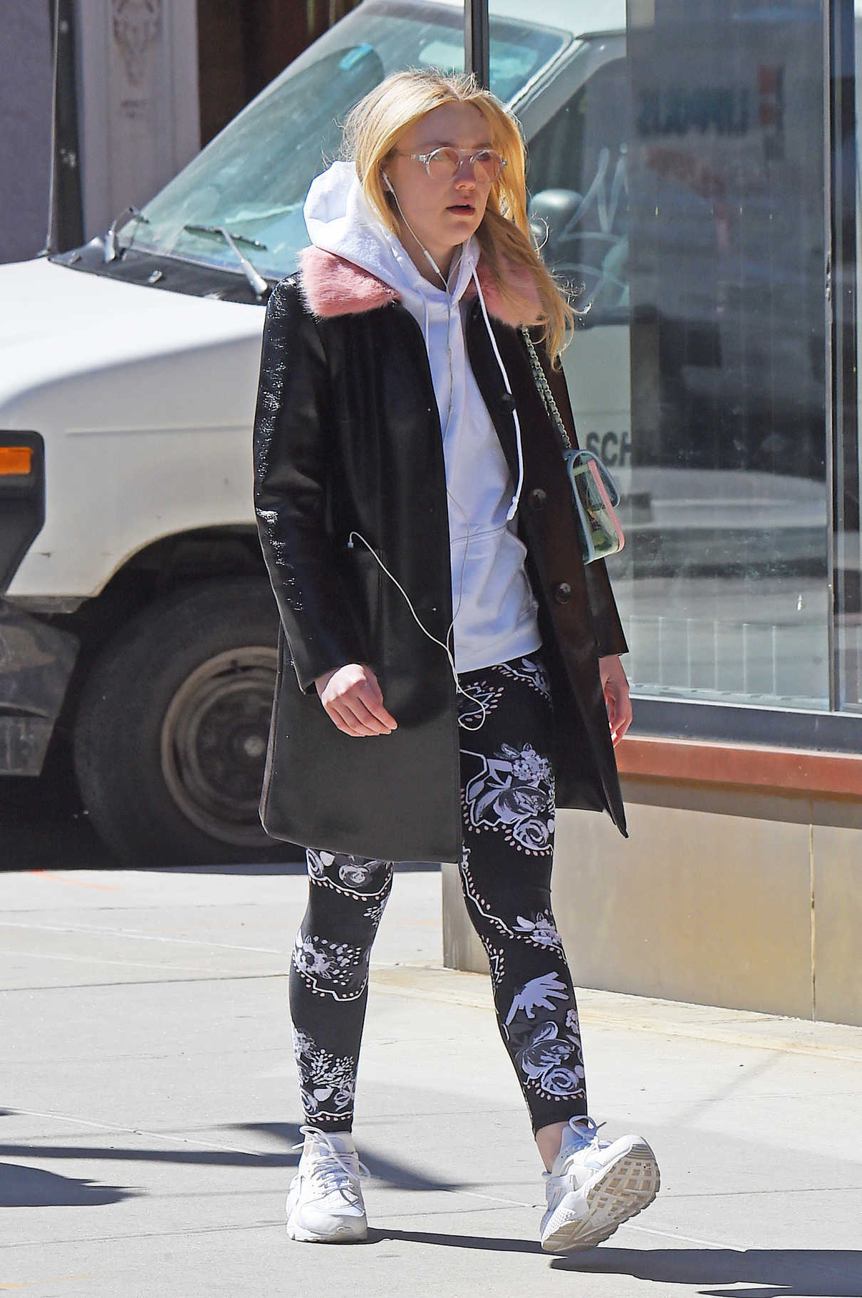 Dakota Fanning Hits the Gym in NYC 03/26/2018-5