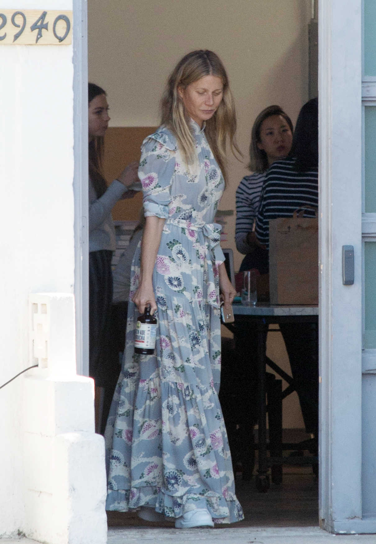 Gwyneth Paltrow Gets Caught in a Bit of Wind Out in Los Angeles 03/15/2018-2