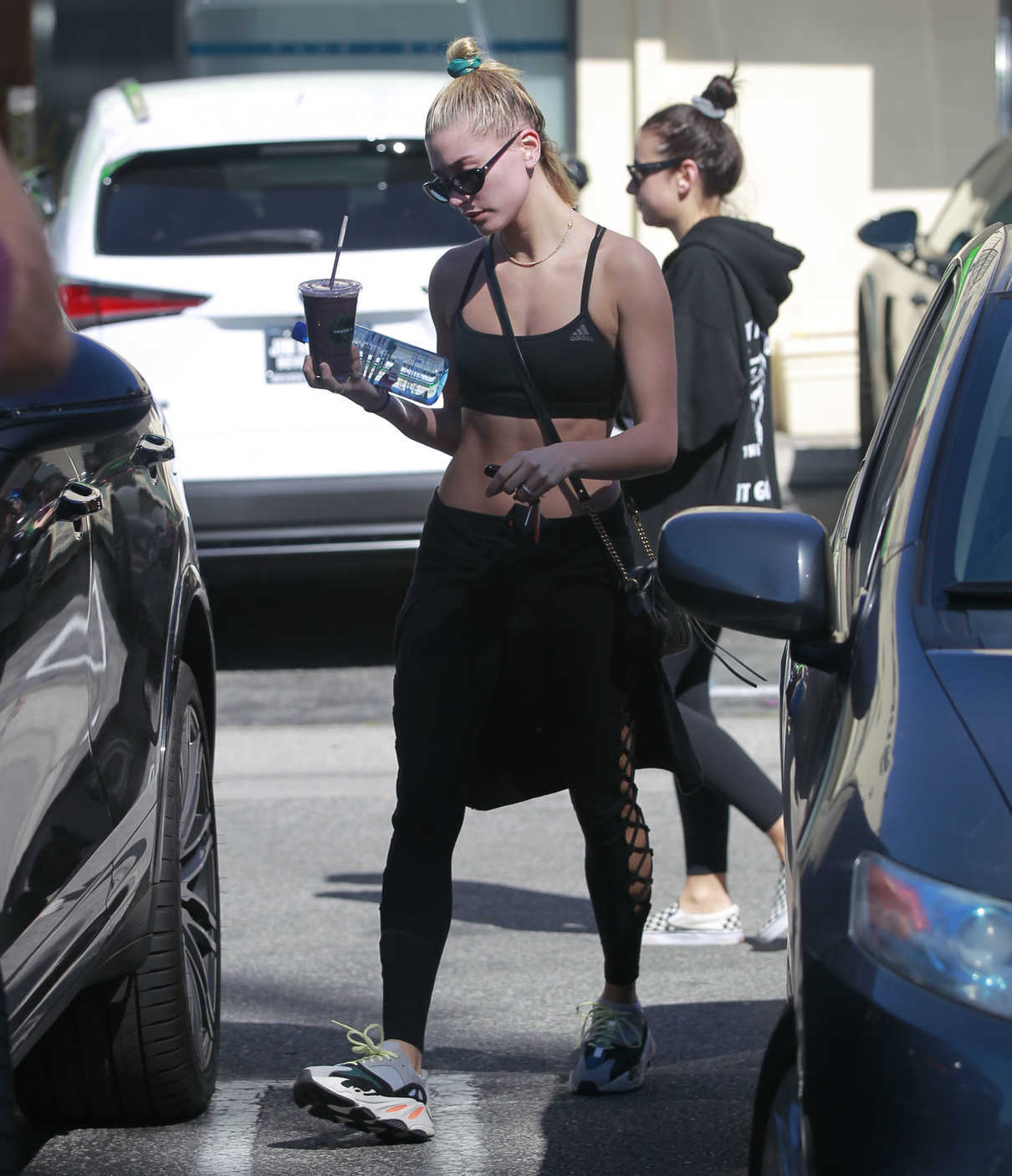 Hailey Baldwin Hits the Gym in West Hollywood 03/27/2018-3